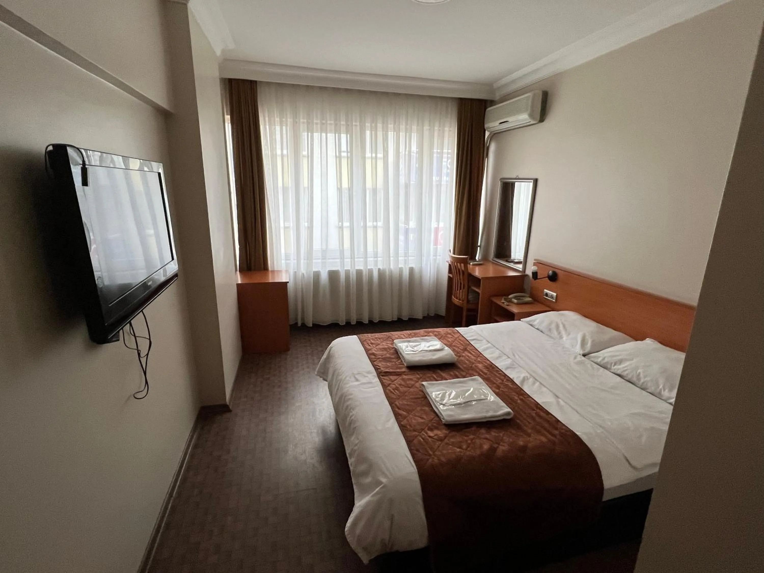 Bed in Altinnal Hotel