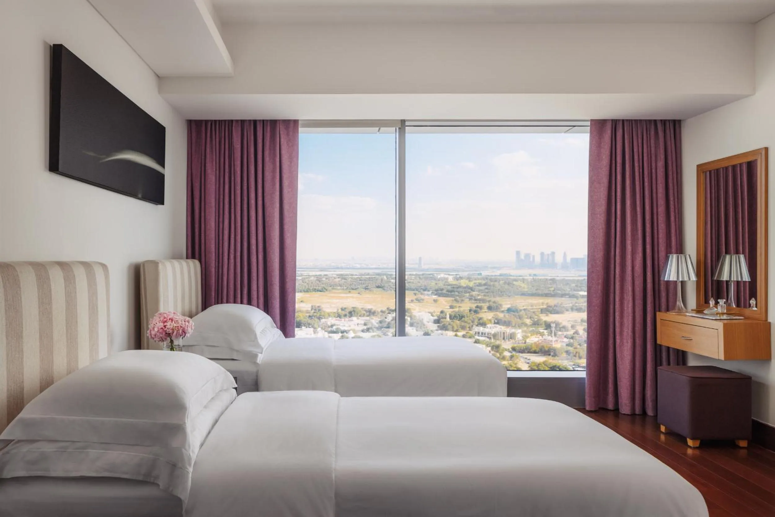 Bedroom, Bed in Jumeirah Living World Trade Centre Dubai