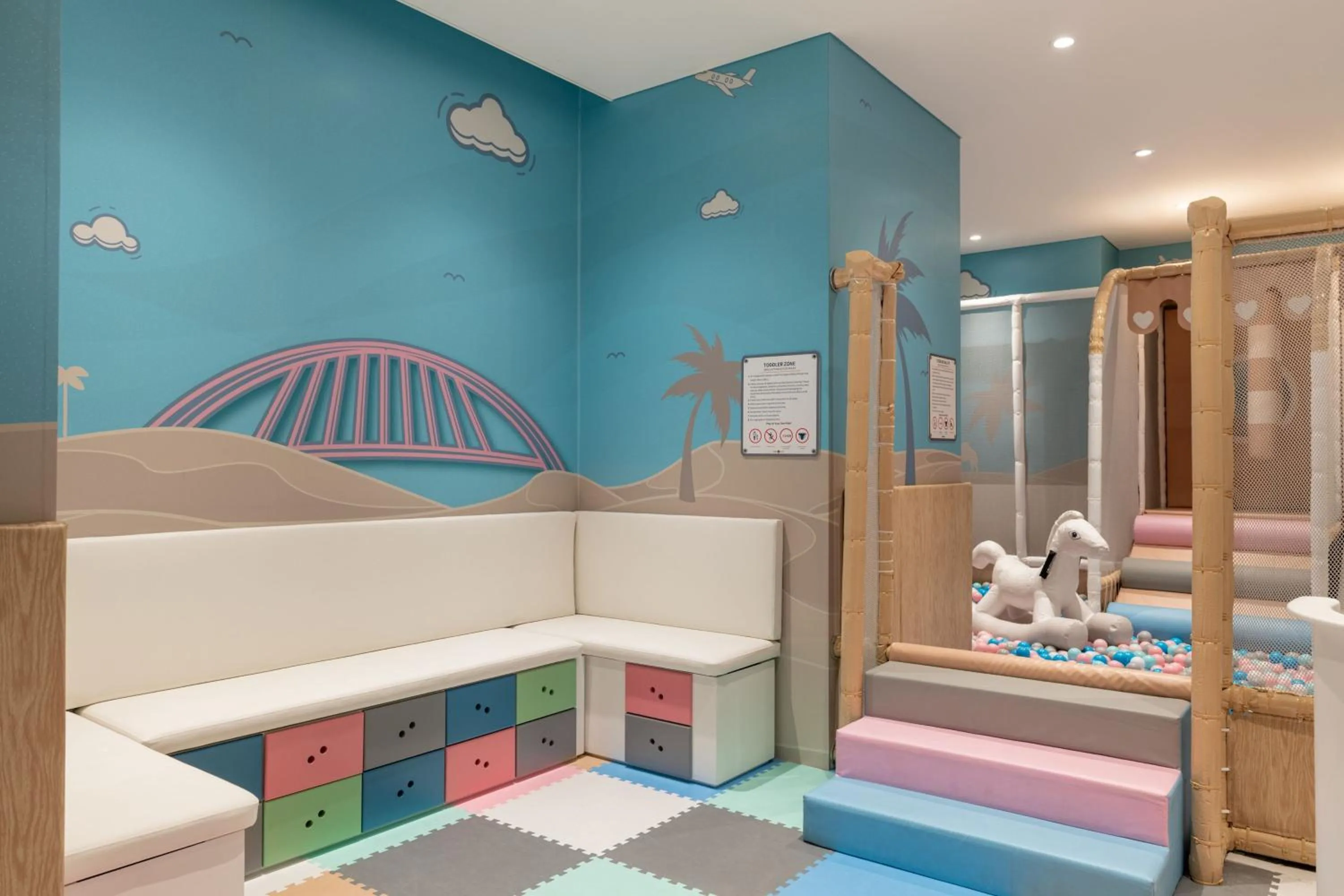 Area and facilities in Grosvenor House, a Luxury Collection Hotel, Dubai