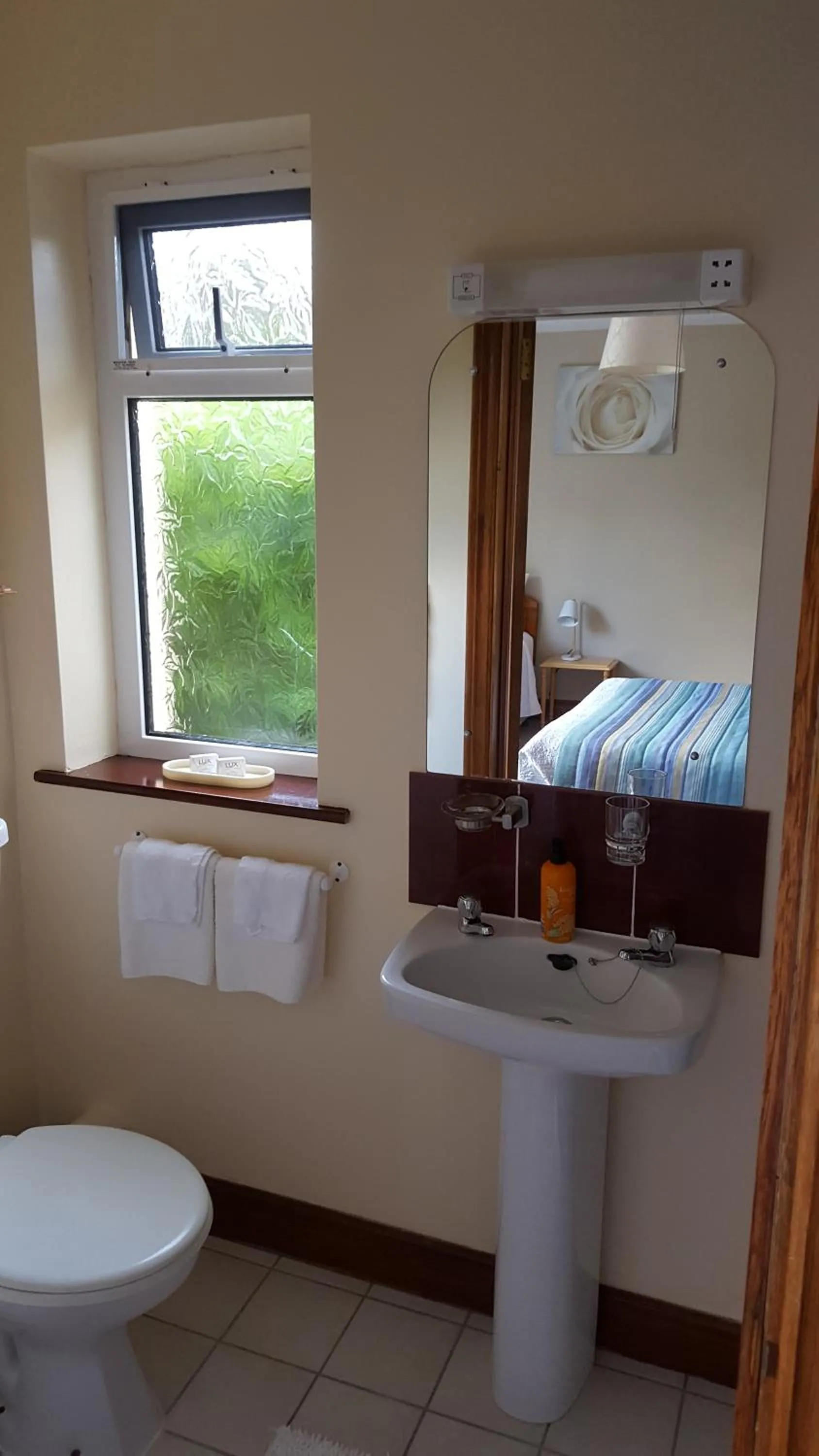 Bathroom in Riverwalk House B&B