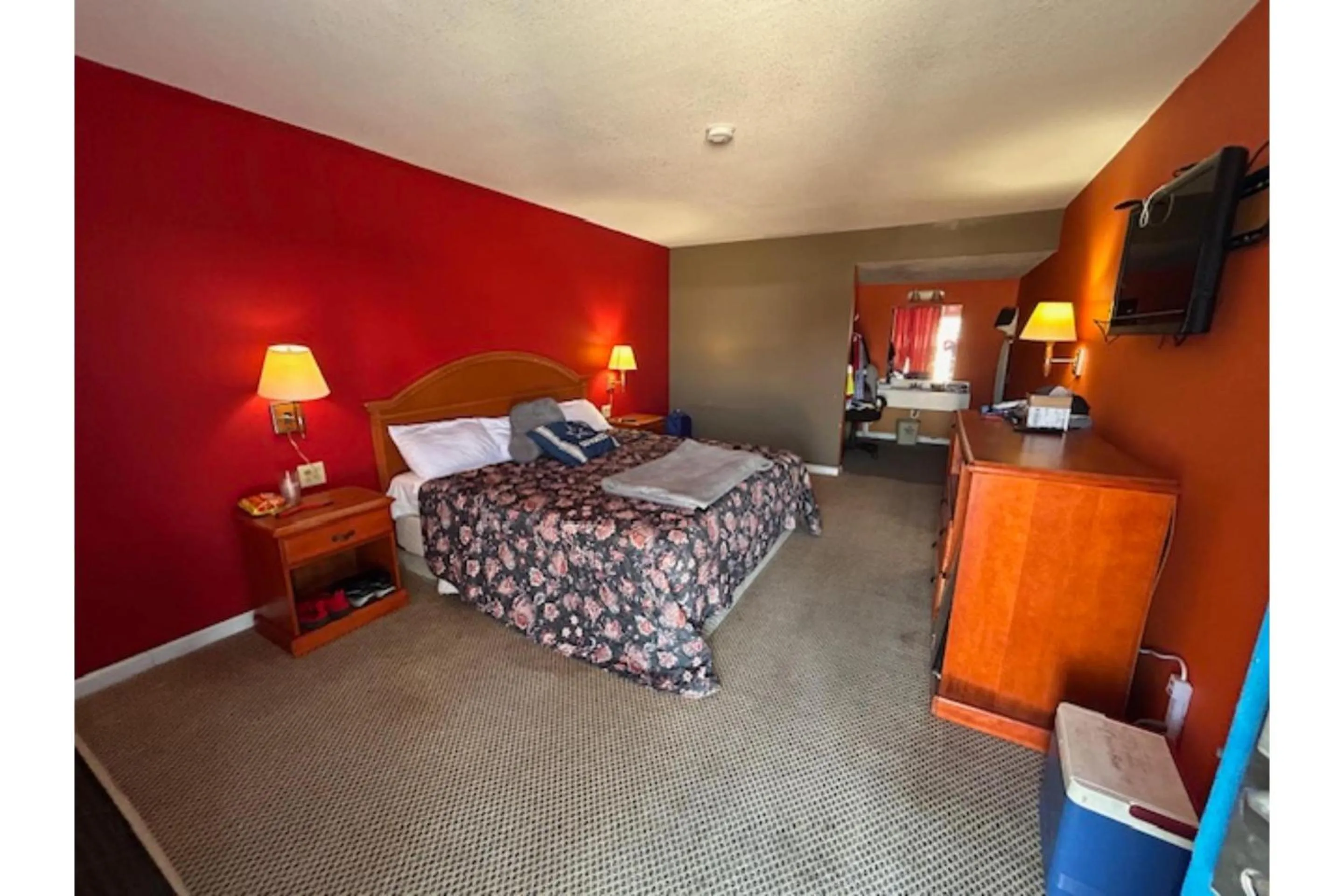 Bedroom in Sky Palace Inn By OYO Anthony KS