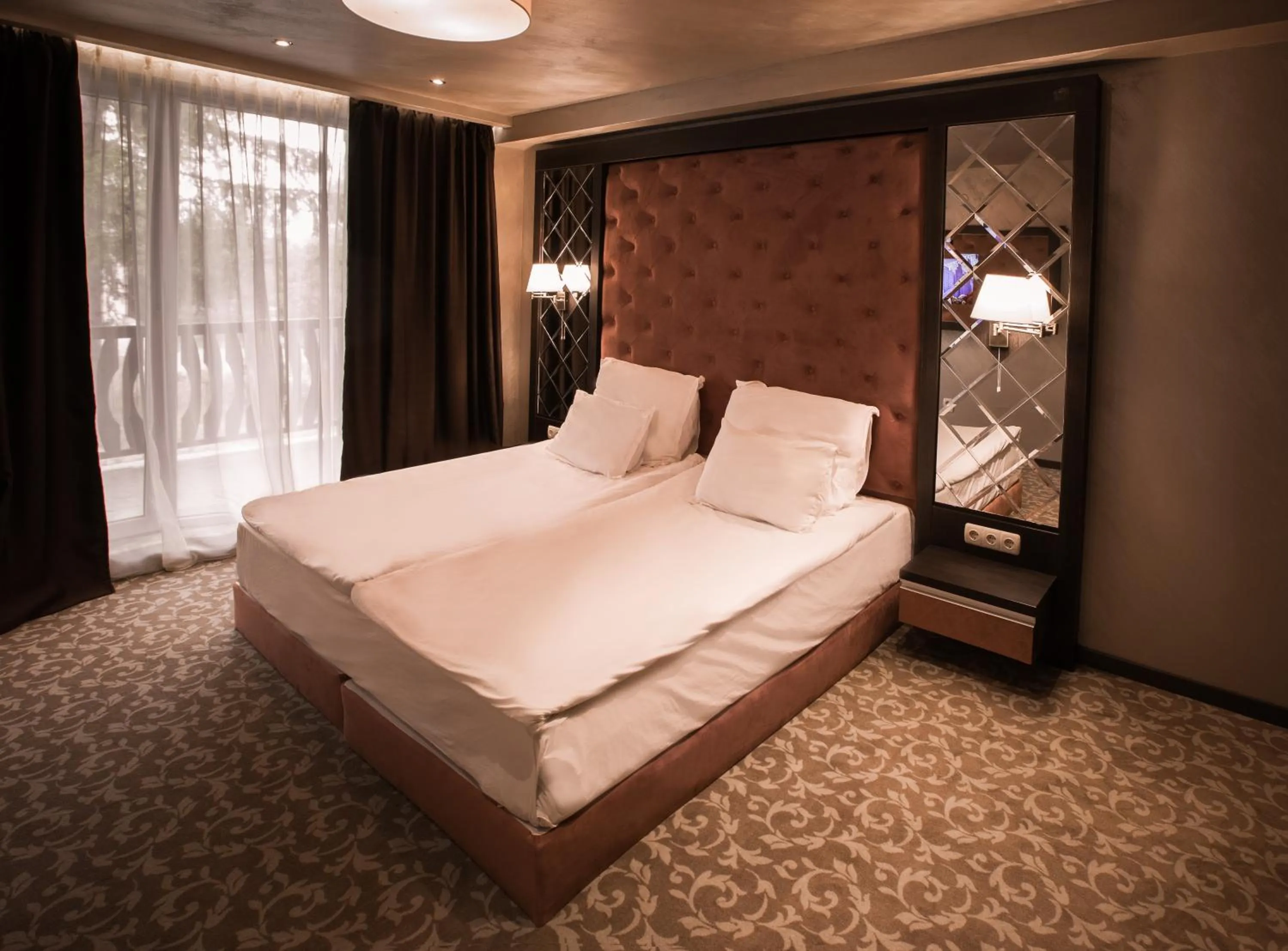 Day, Bed in Royal Spa Hotel