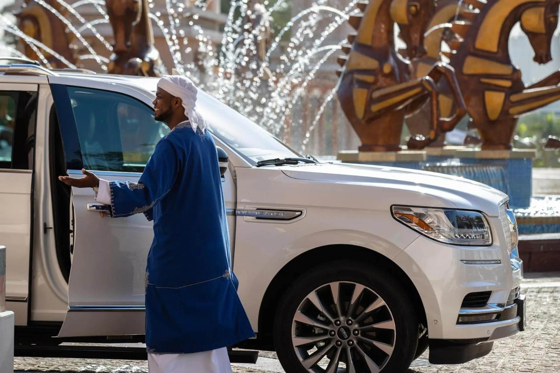 Entertainment in Jumeirah Al Qasr Dubai