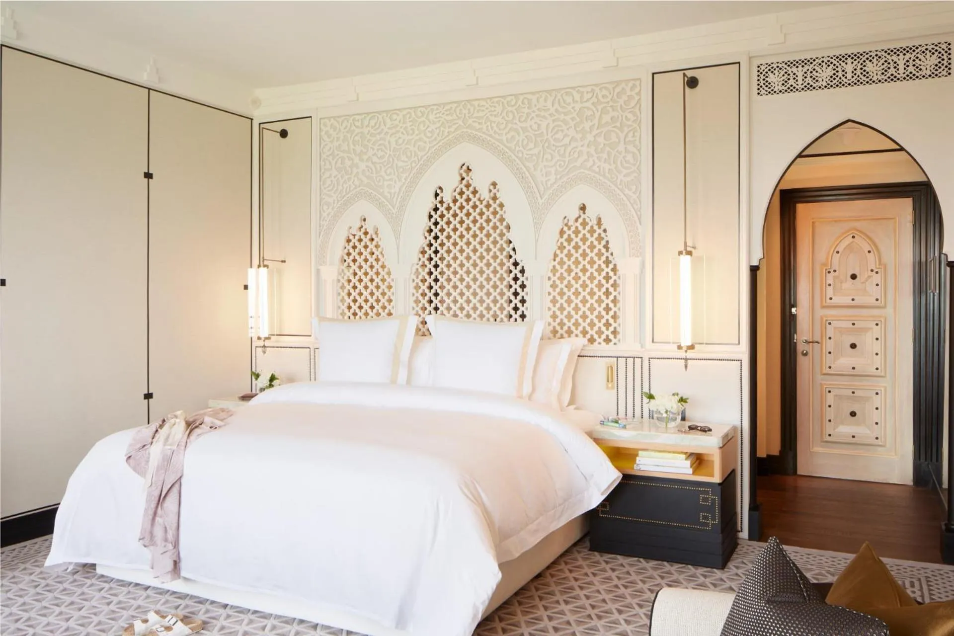 Bed in Jumeirah Mina Al Salam Dubai