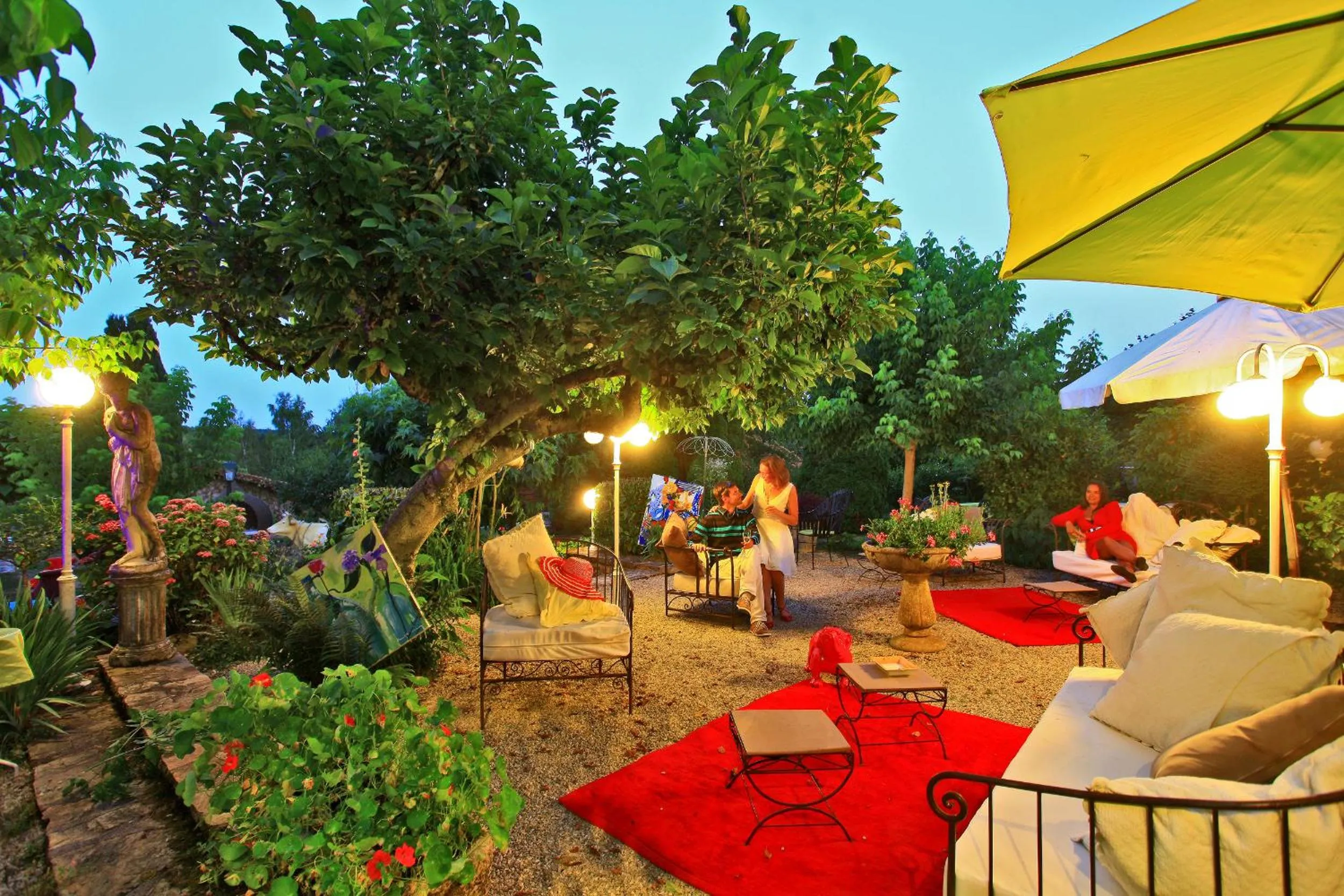 Logis Hôtel Hostellerie Saint-Jacques