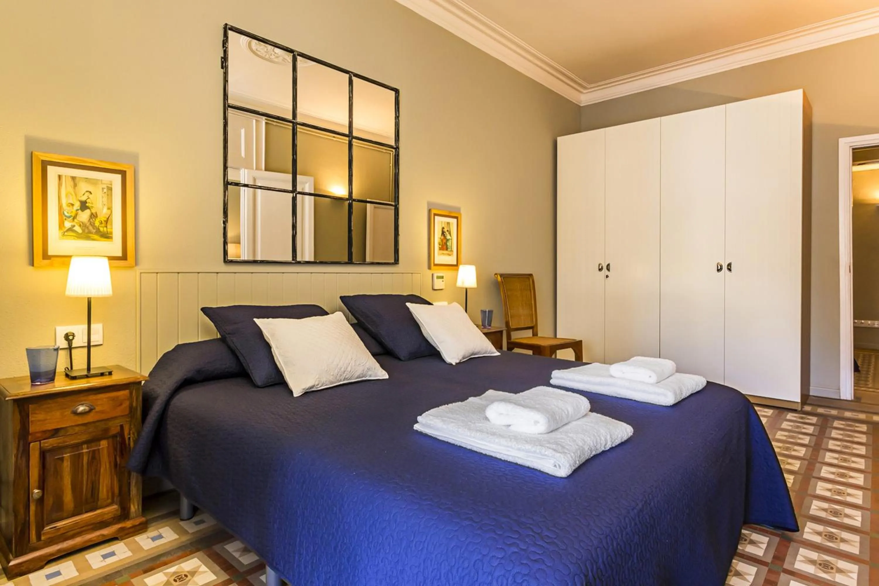 Bedroom, Bed in Bcn Paseo De Gracia Rocamora Apartment