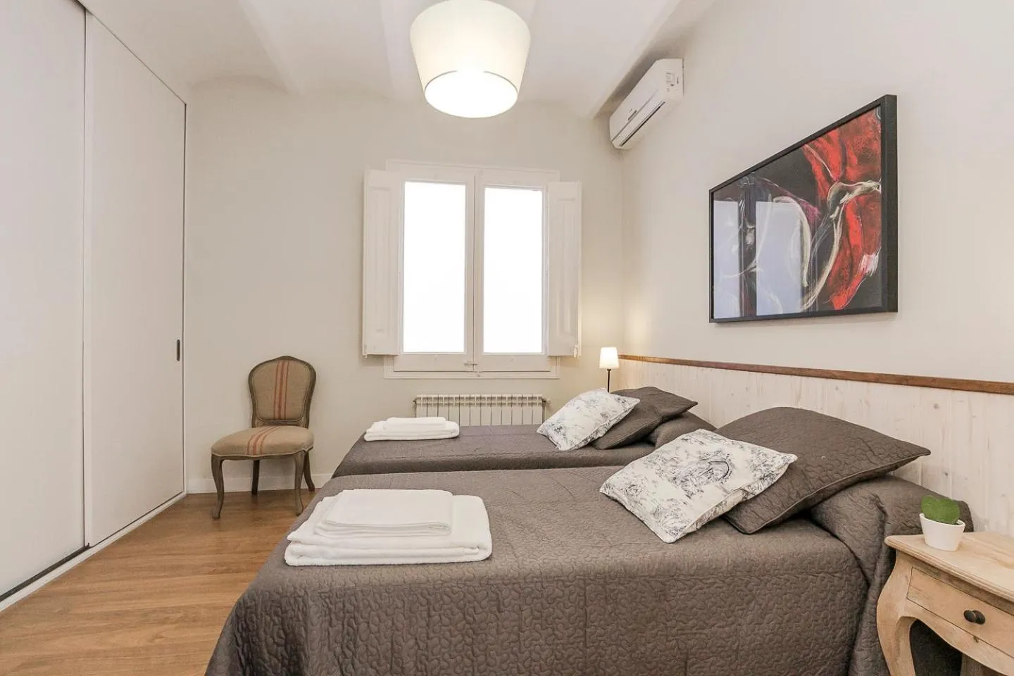 Bedroom, Bed in Bcn Paseo De Gracia Rocamora Apartment