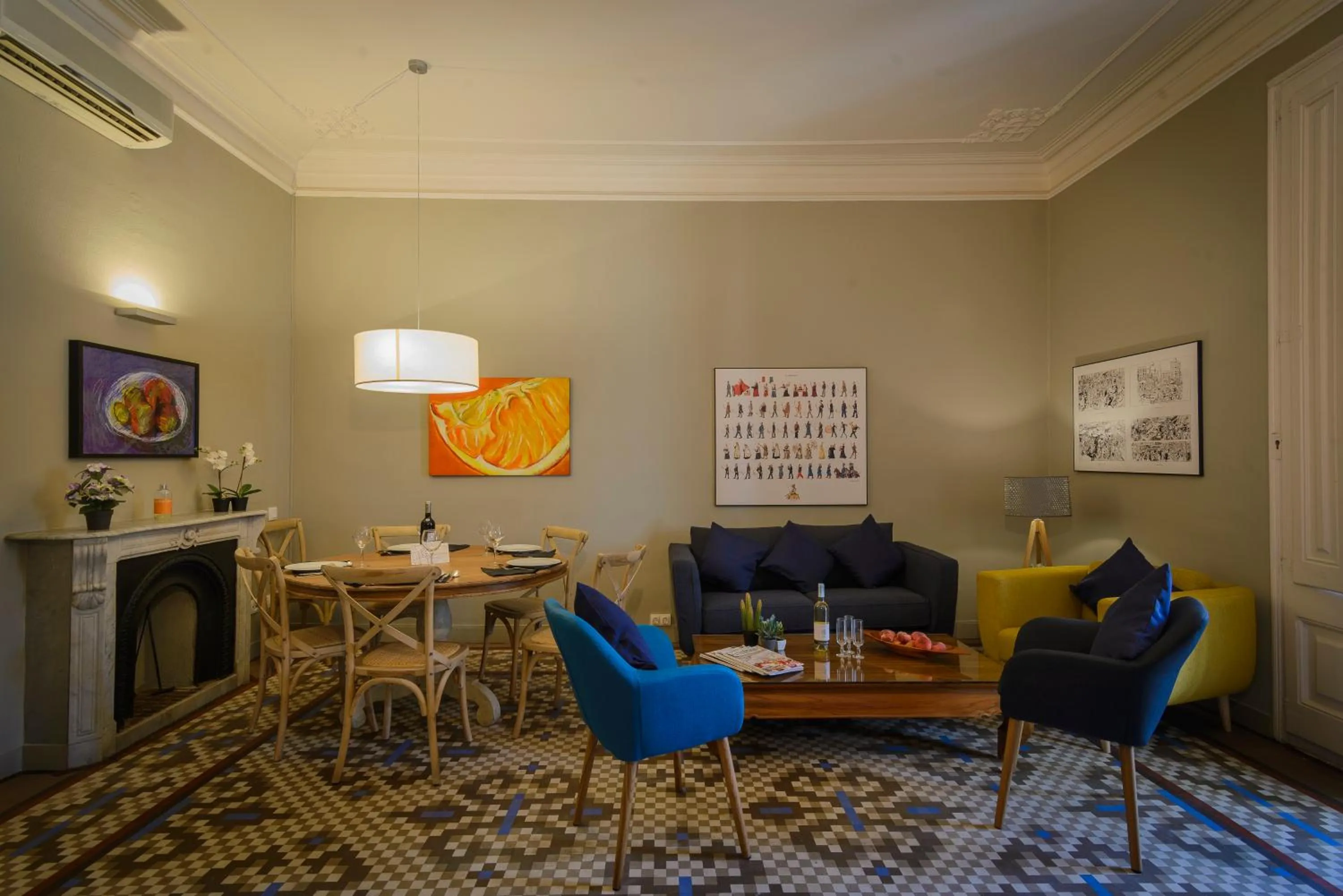 Living room in Bcn Paseo De Gracia Rocamora Apartment