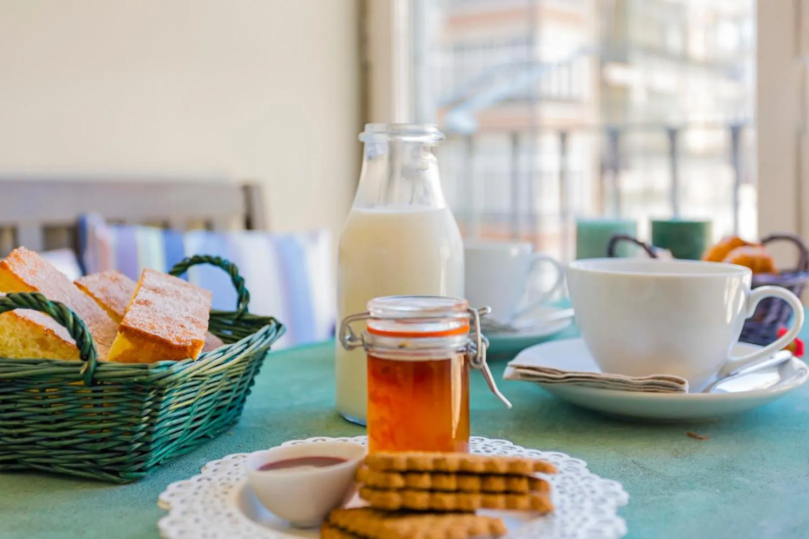 Food in Bcn Paseo De Gracia Rocamora Apartment