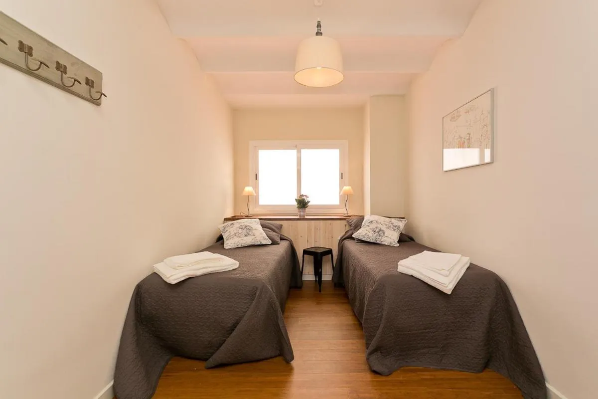 Bedroom, Bed in Bcn Paseo De Gracia Rocamora Apartment