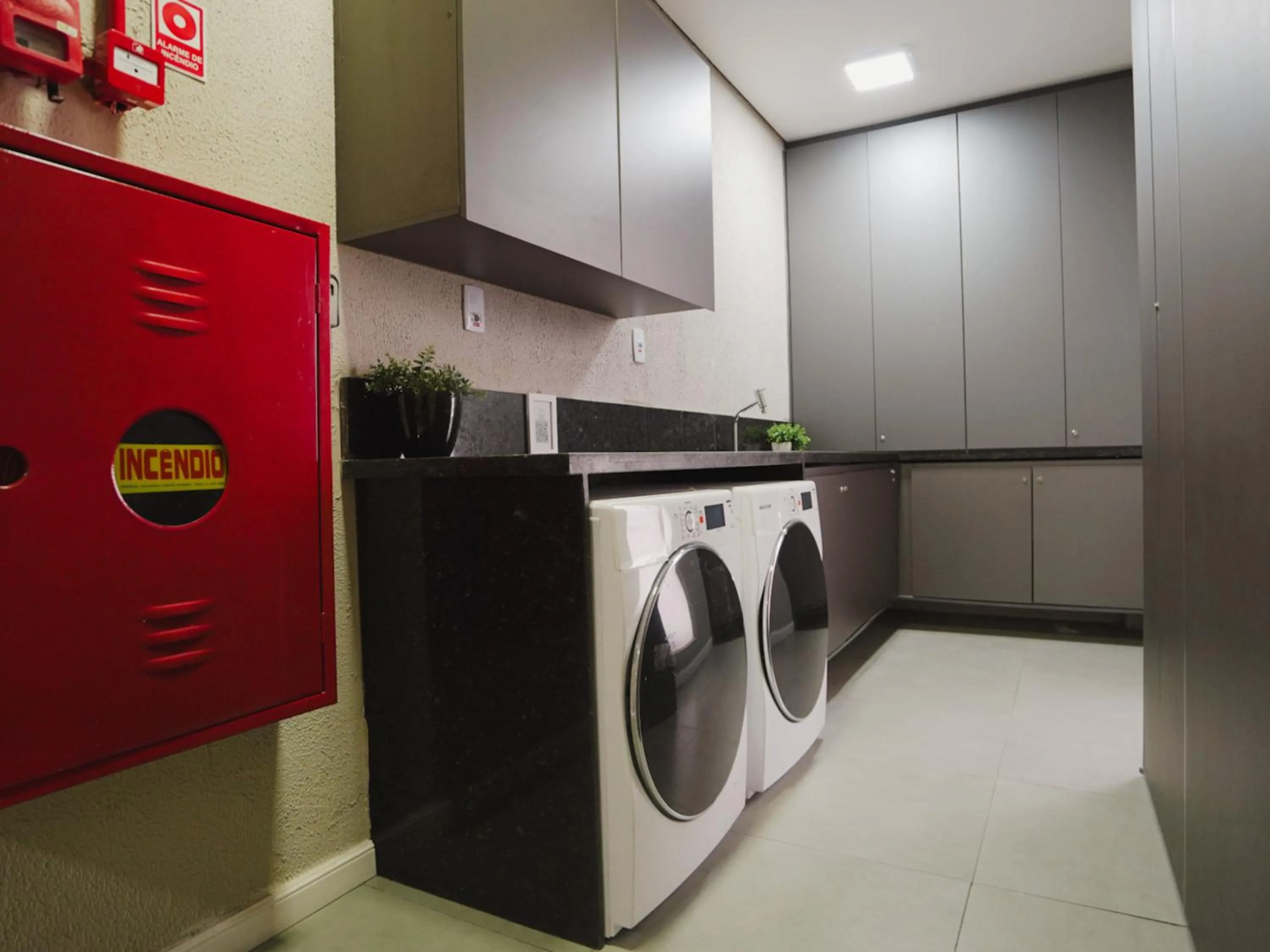 laundry in Apê Paulista Augusta