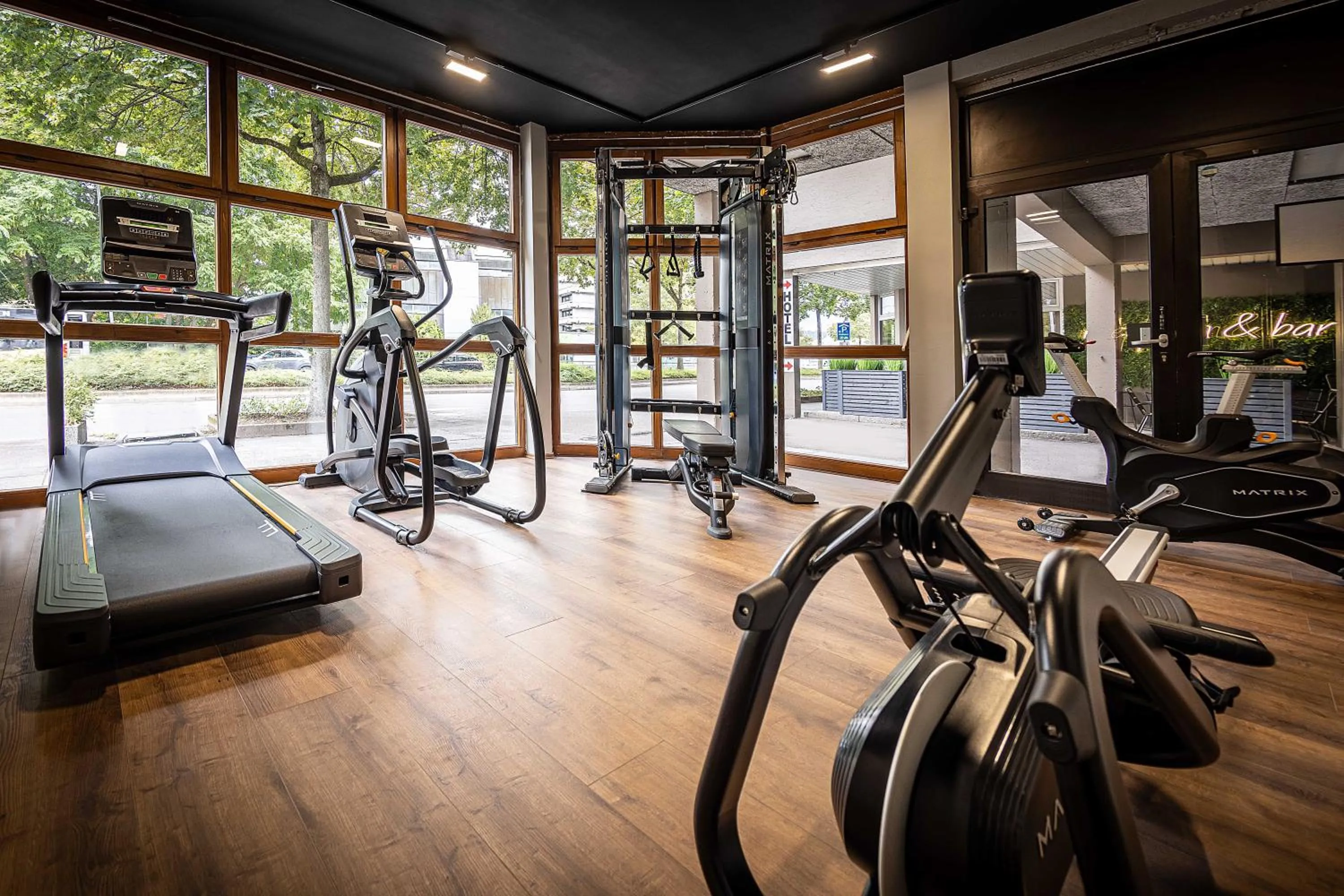 Fitness centre/facilities in ibis Styles Aalen
