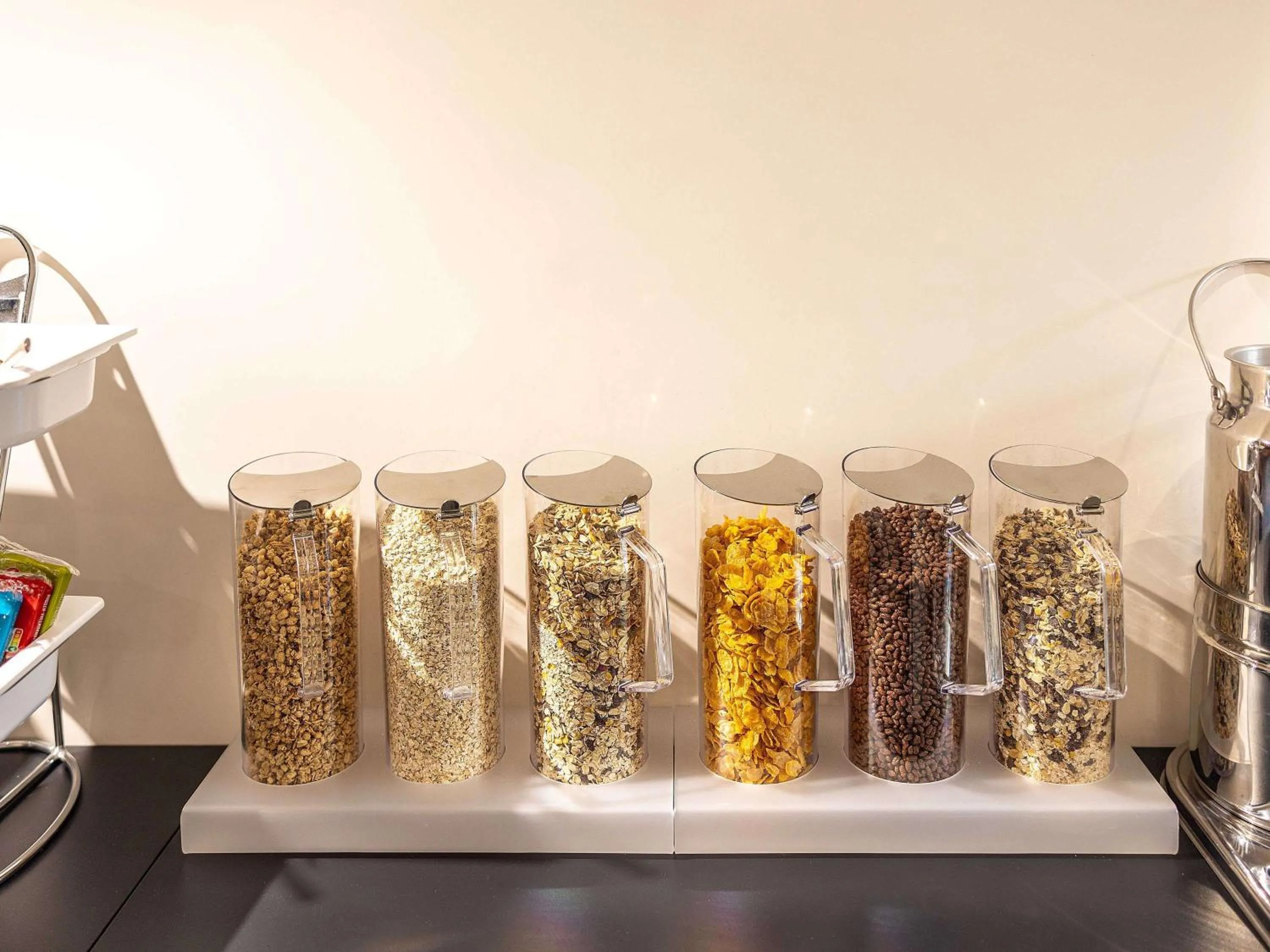 Breakfast in ibis Styles Aalen