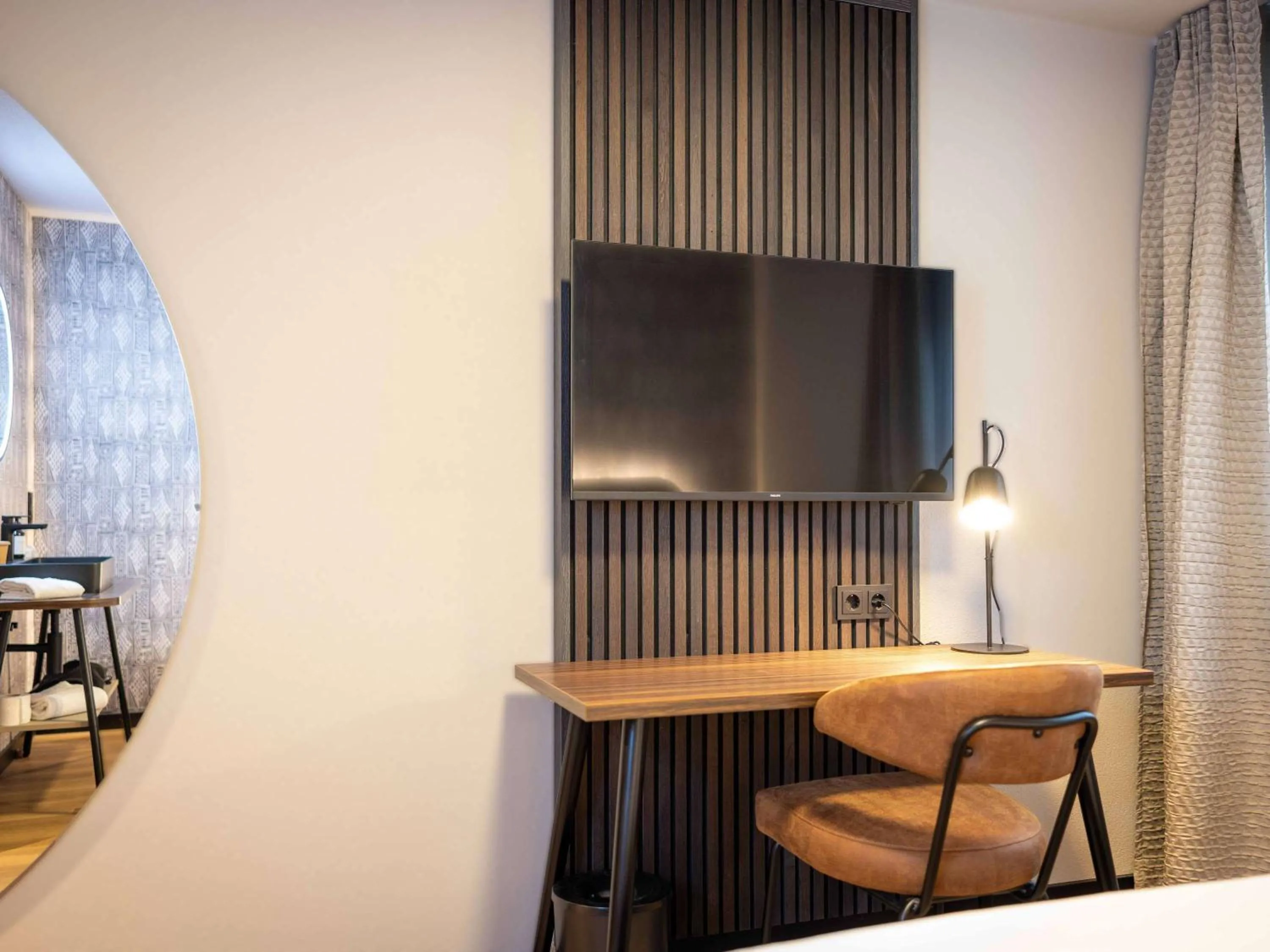 Bedroom, Bed in ibis Styles Aalen