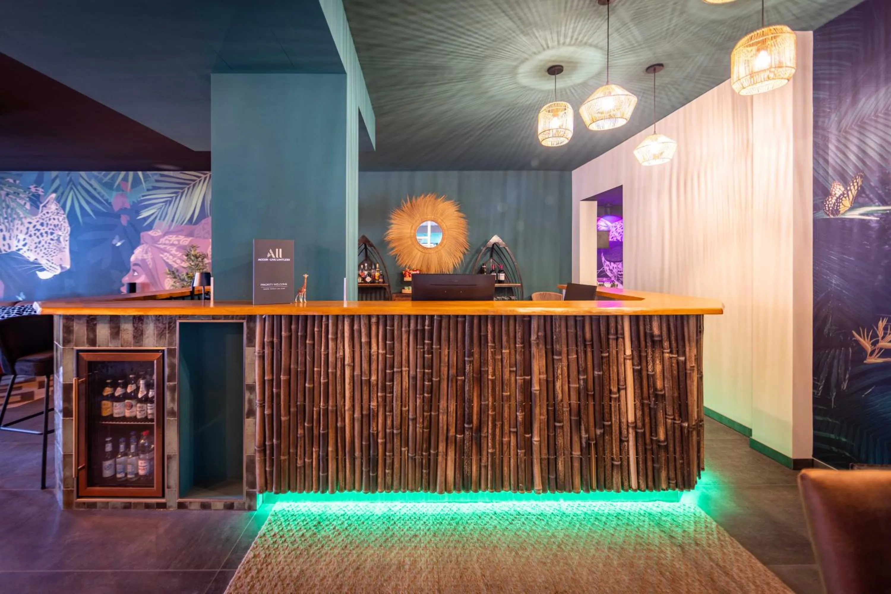 Lobby or reception in ibis Styles Aalen