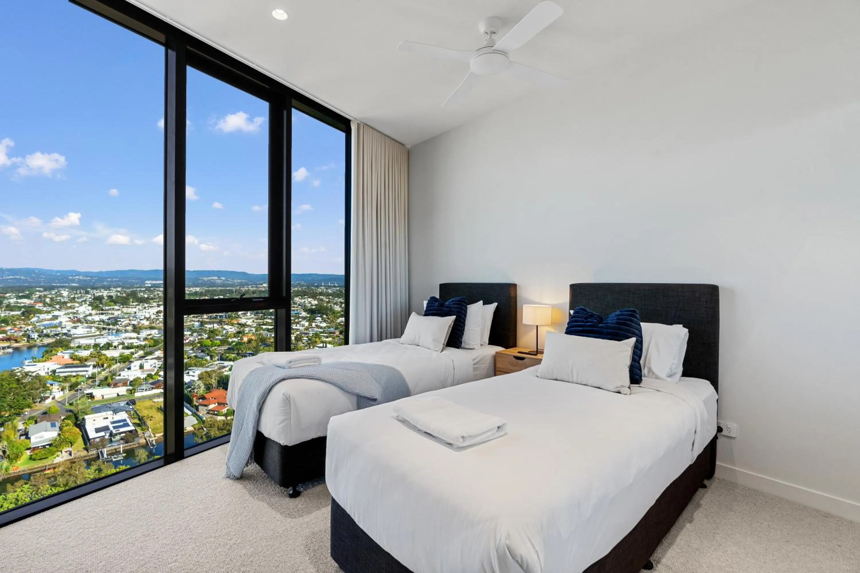 Bed in Encore Broadbeach - Official