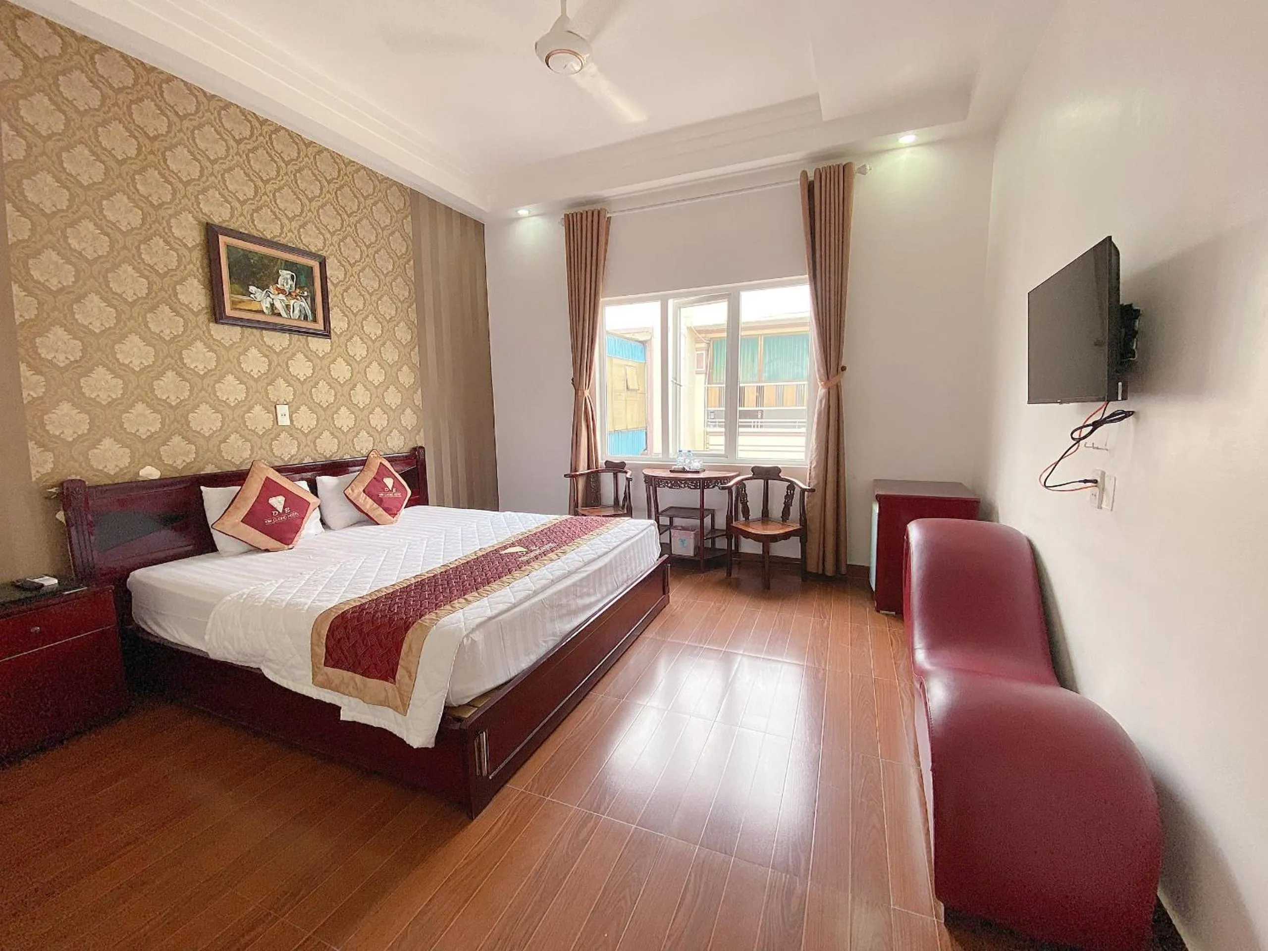 Photo of the whole room, Bed in Diamond Hotel Thai Binh