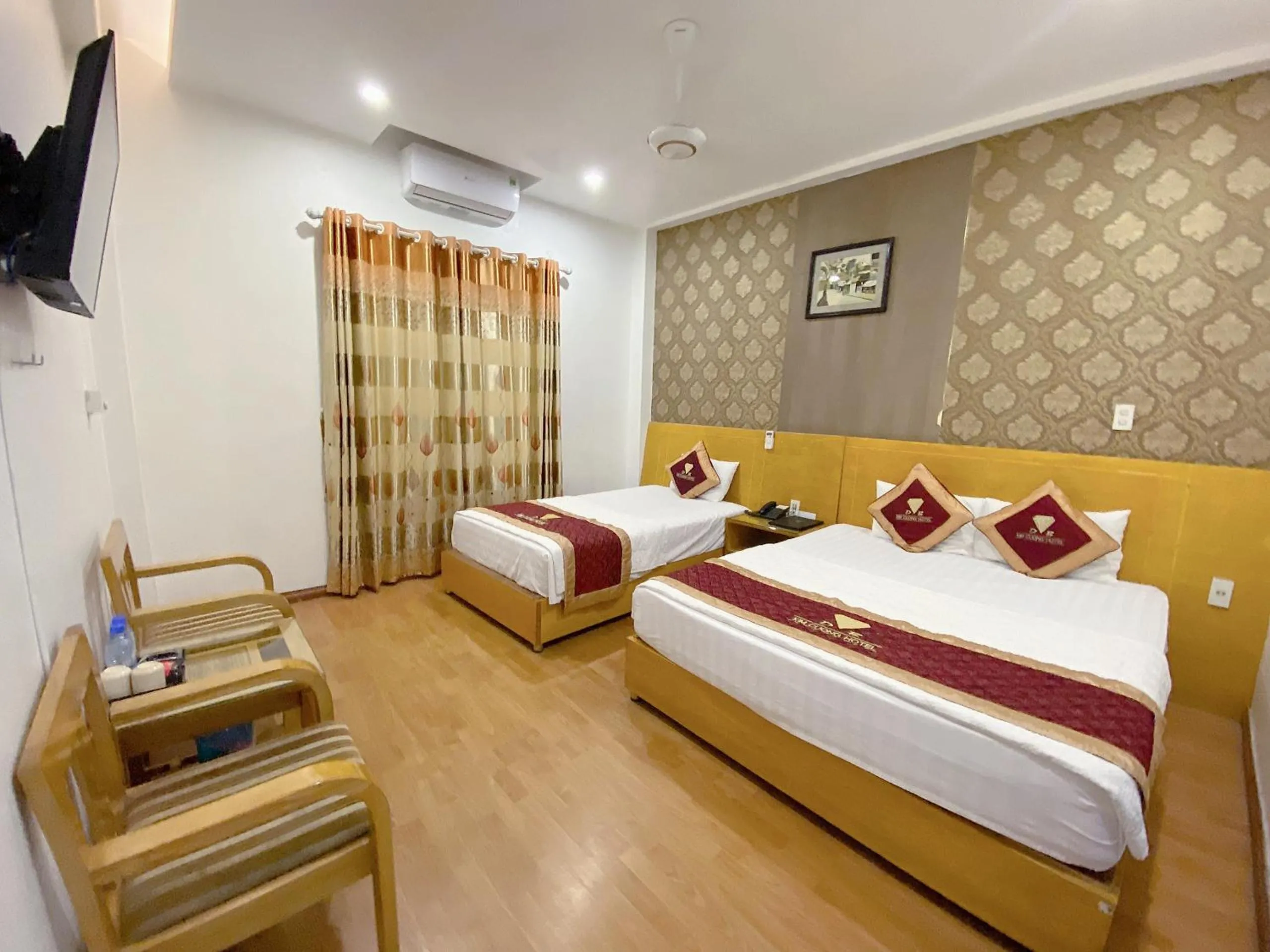 Photo of the whole room, Bed in Diamond Hotel Thai Binh