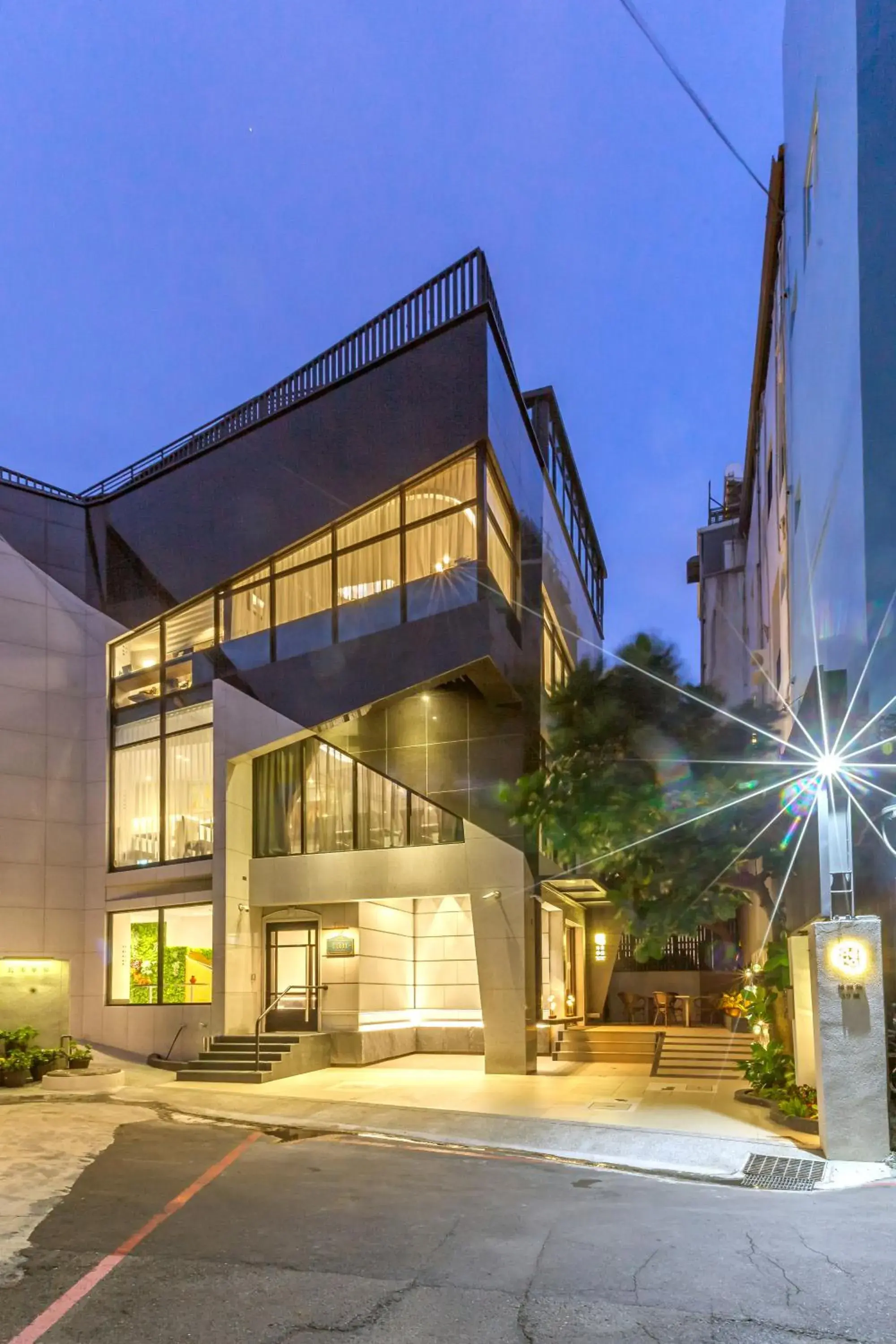 墾丁耳東華苑ErDong Manor 墾丁耳東華苑ErDong Manor