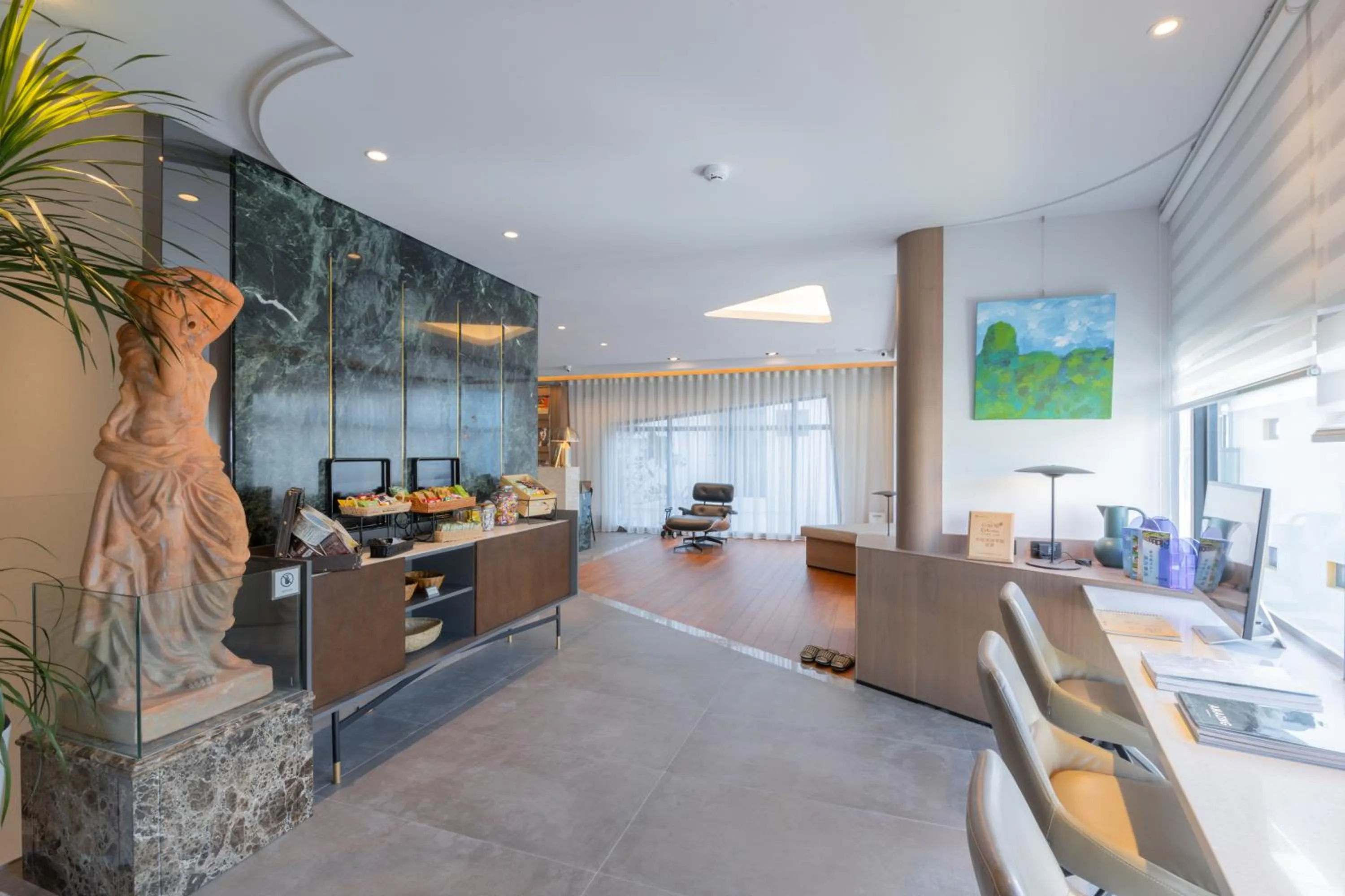 Seating area in 墾丁耳東華苑ErDong Manor