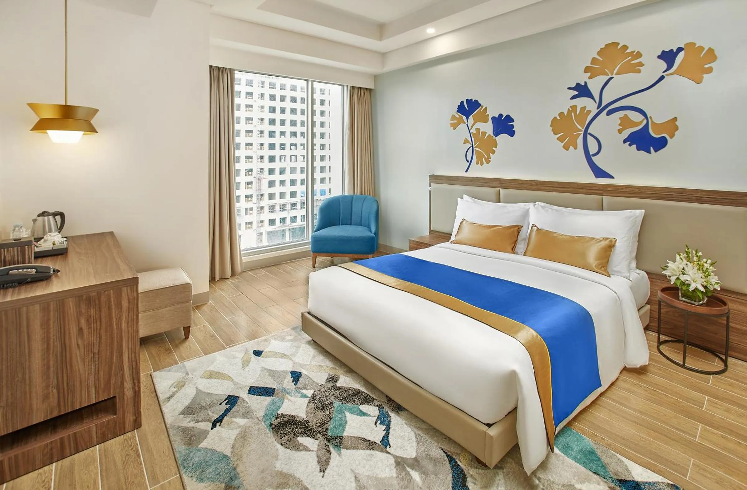 Bed in Kingsford Hotel Manila Bay