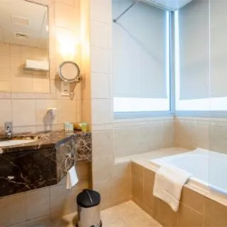 Bathroom in Al Manzel Hotel Apartments