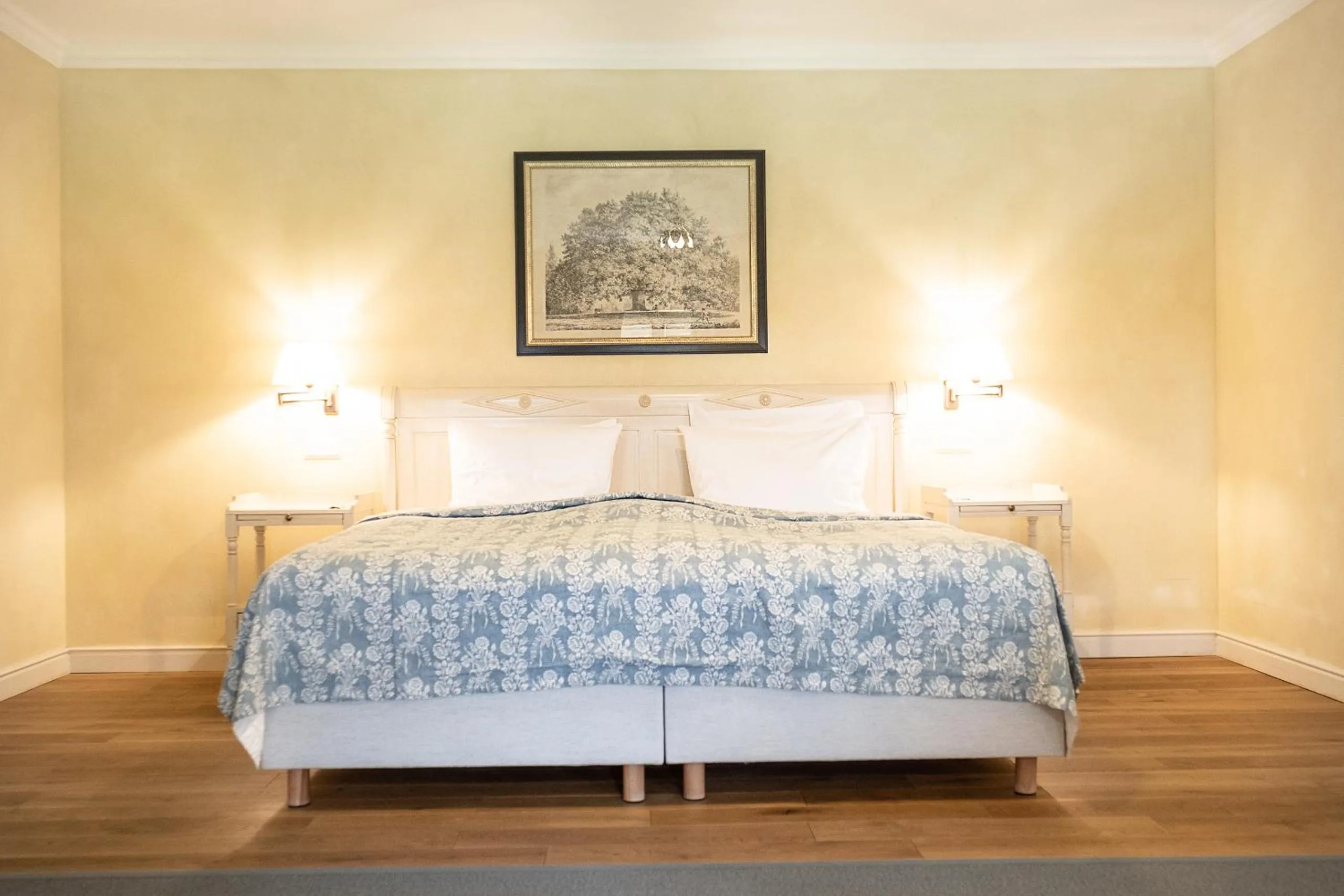 Photo of the whole room, Bed in Der Linslerhof - Hotel, Restaurant, Events & Natur