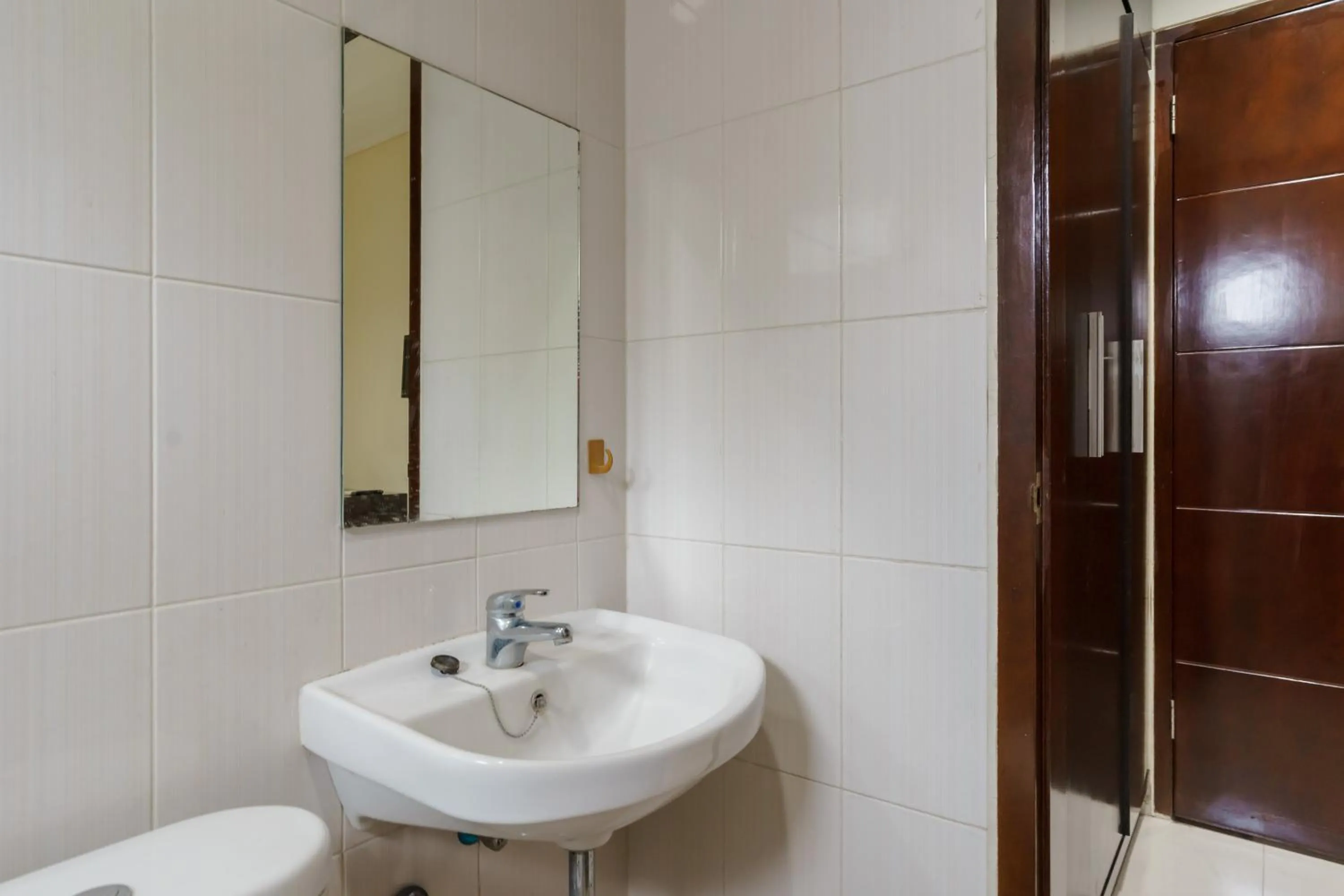 Dago Suites Syariah Cikarang Mitra RedDoorz