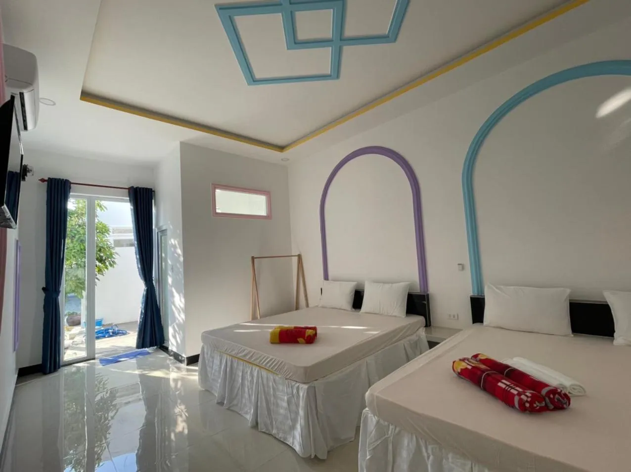 Bed in Windy hills hotel