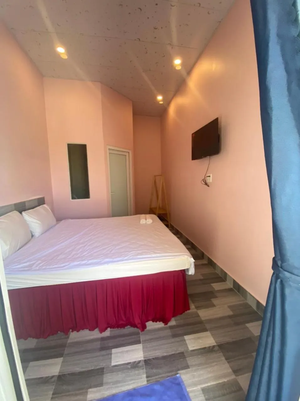 Bed in Windy hills hotel