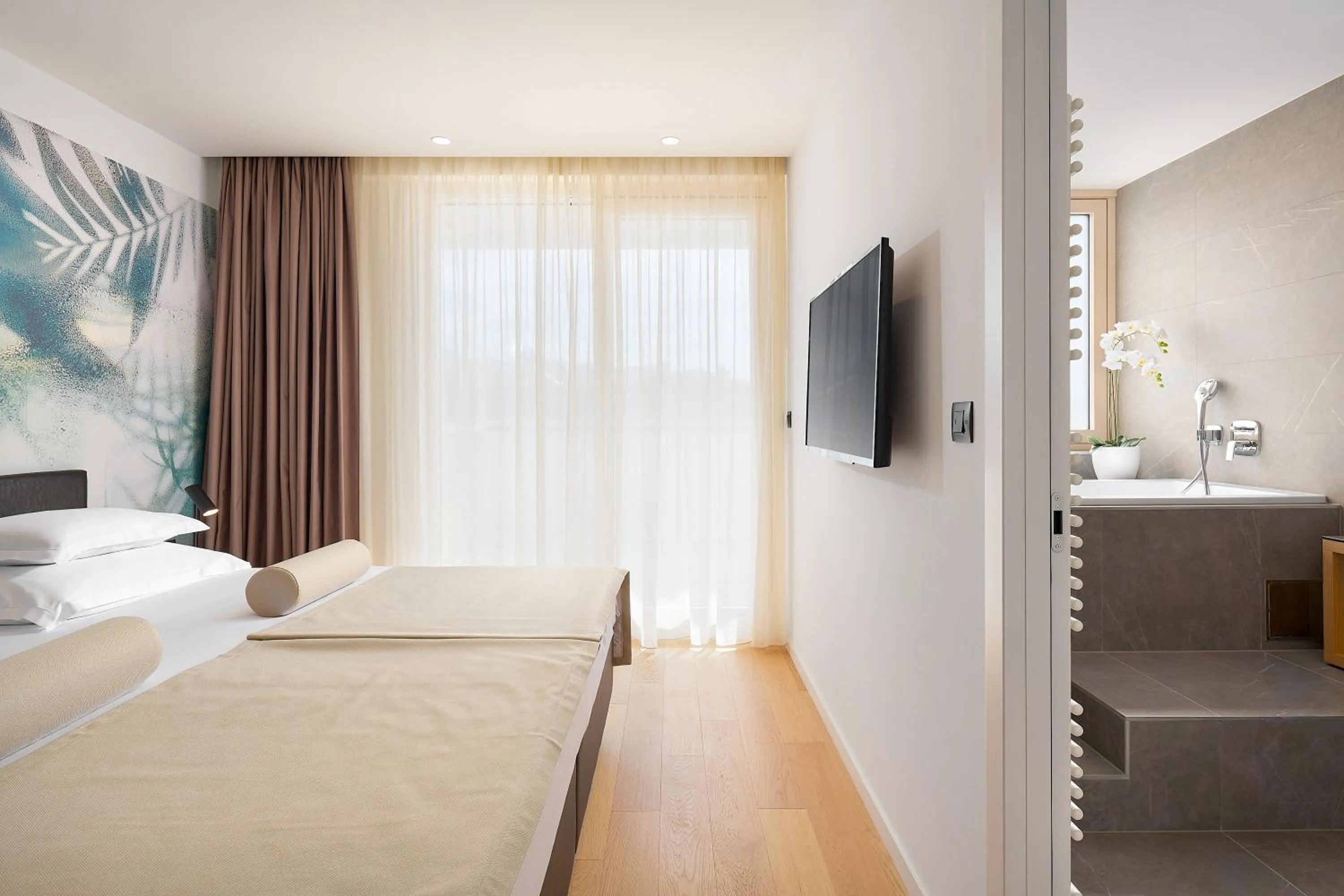 Bedroom, Bed in Amphora's Garden