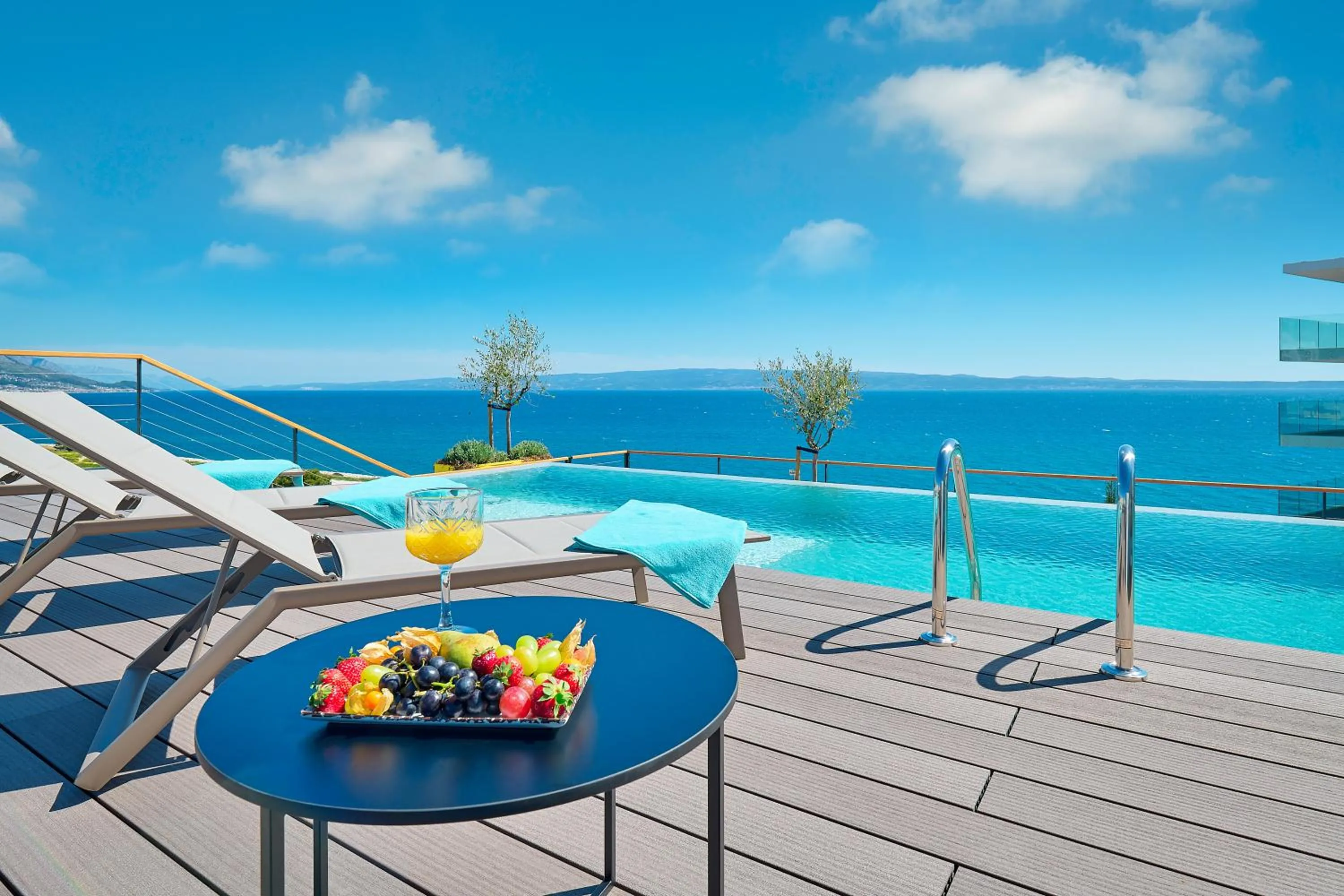 Swimming pool in Amphora's Garden