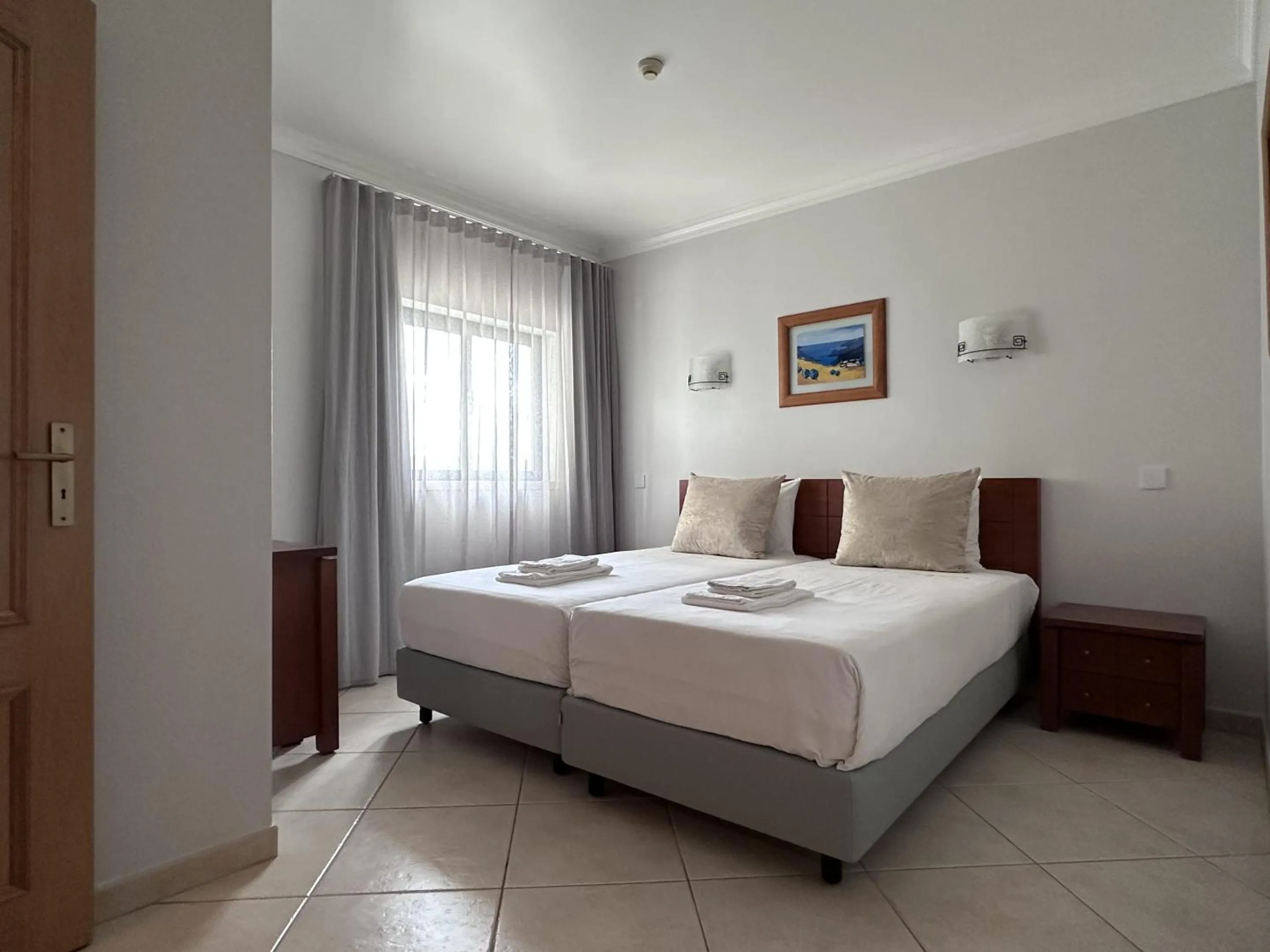 Bedroom, Bed in BayView Albufeira