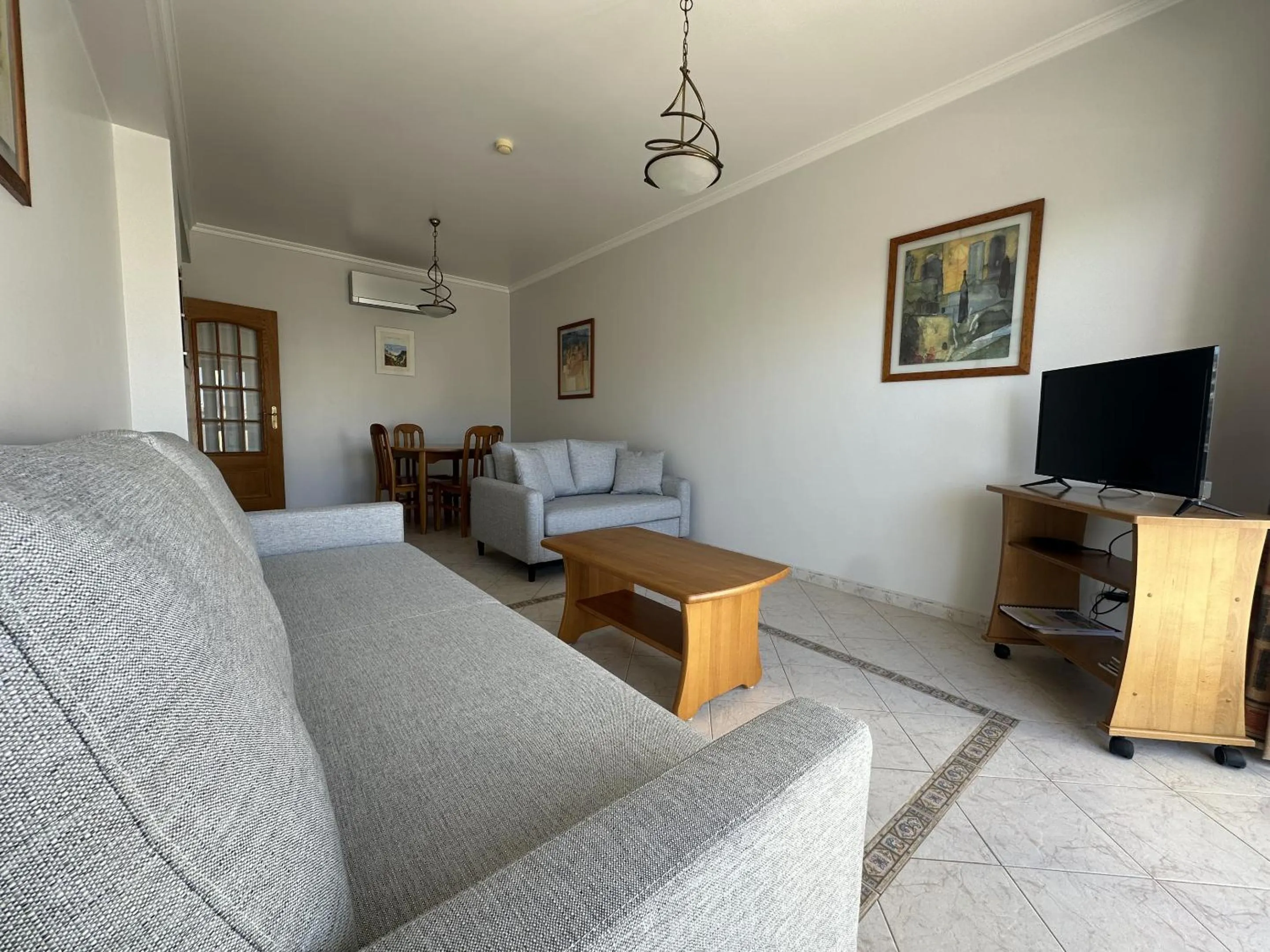 Dining area in BayView Albufeira
