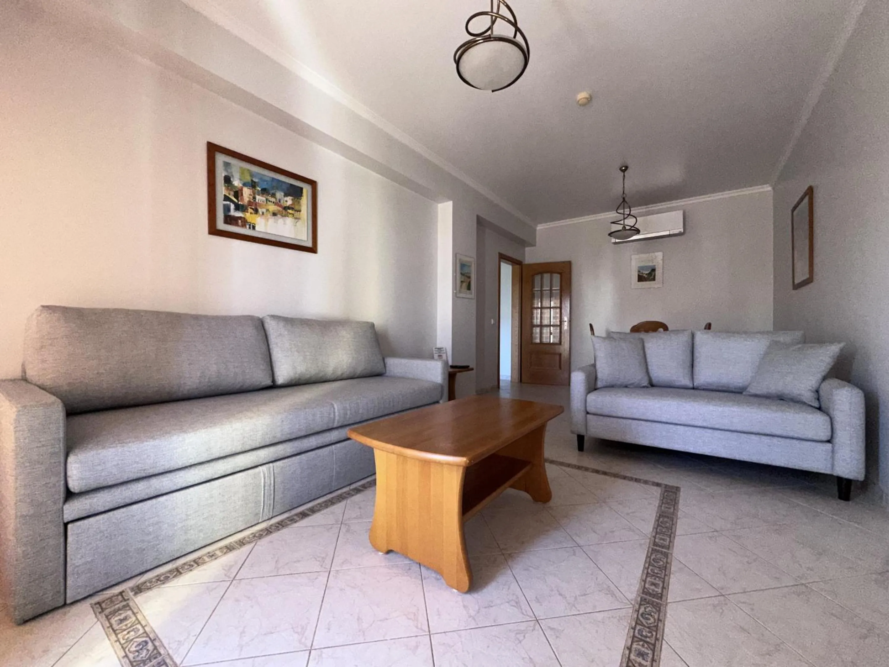 Dining area in BayView Albufeira