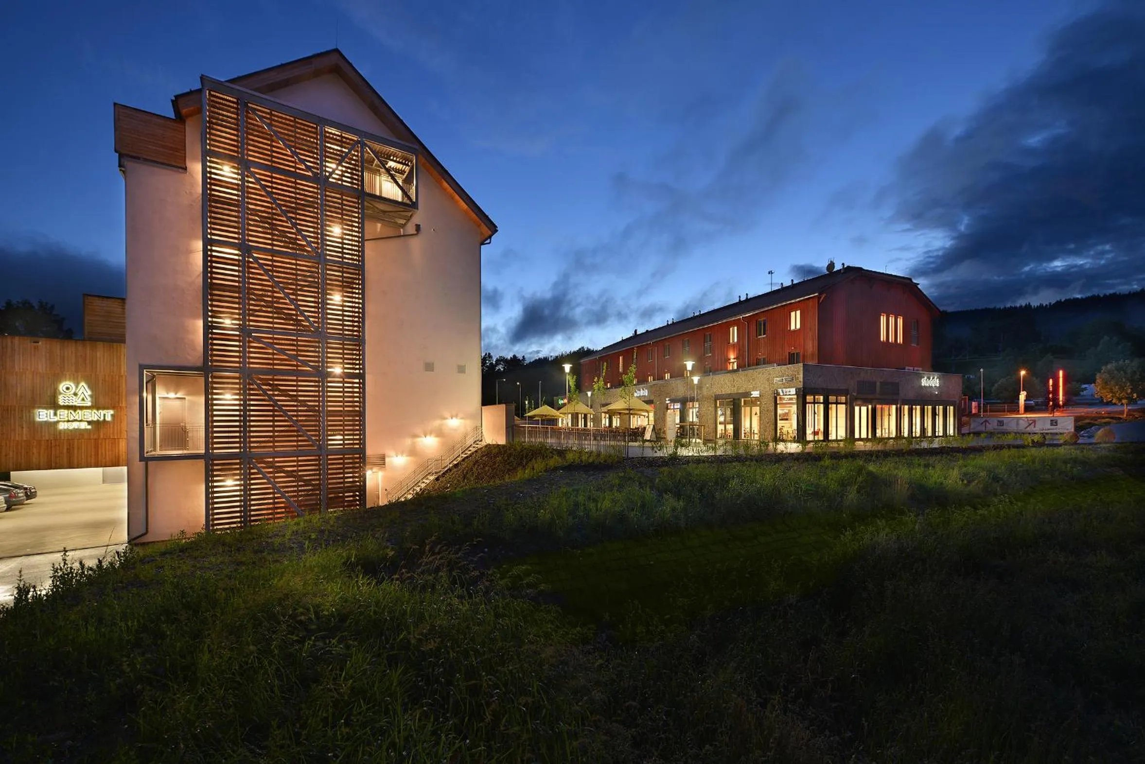 Area and facilities in Hotel Element