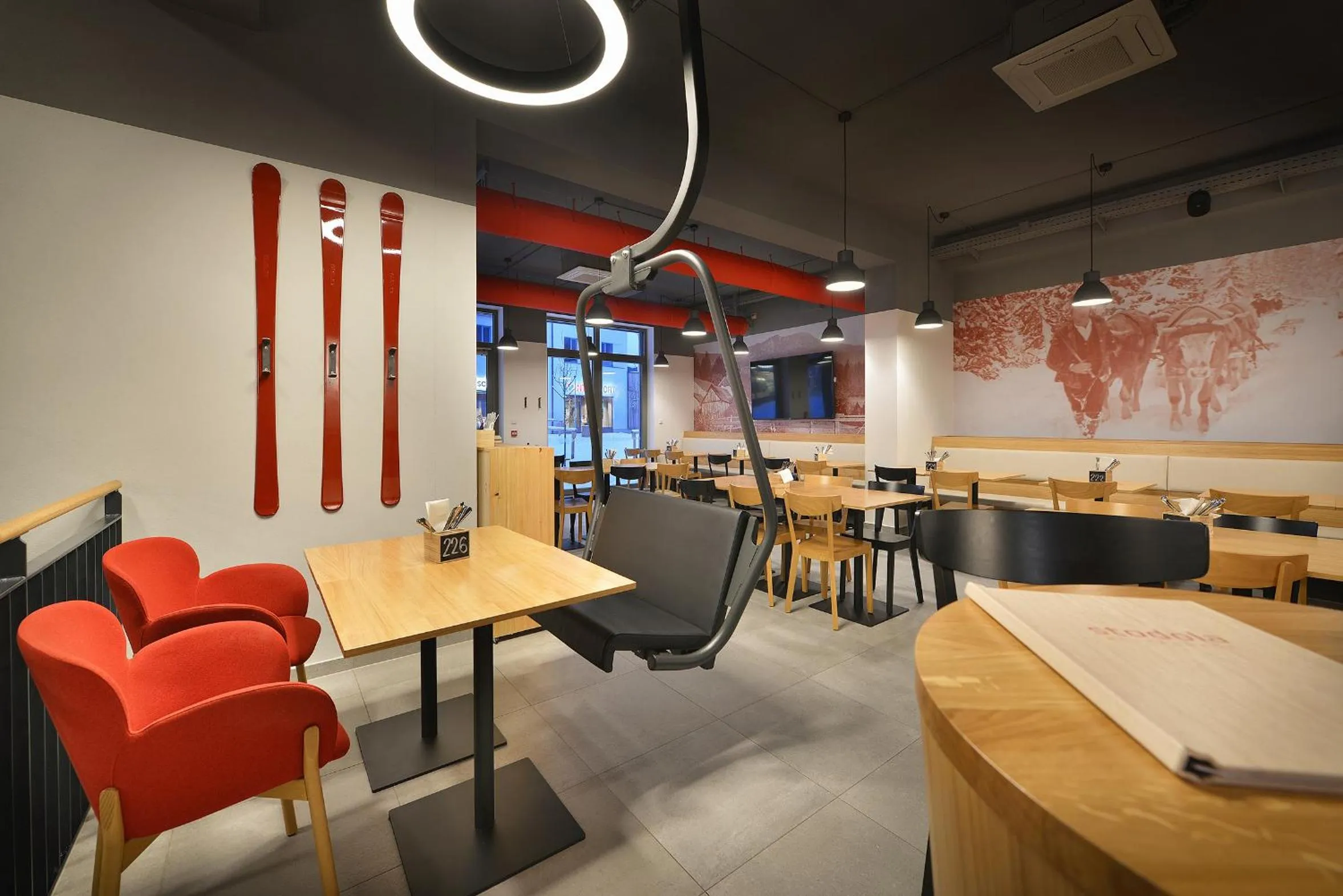 Restaurant/places to eat in Hotel Element