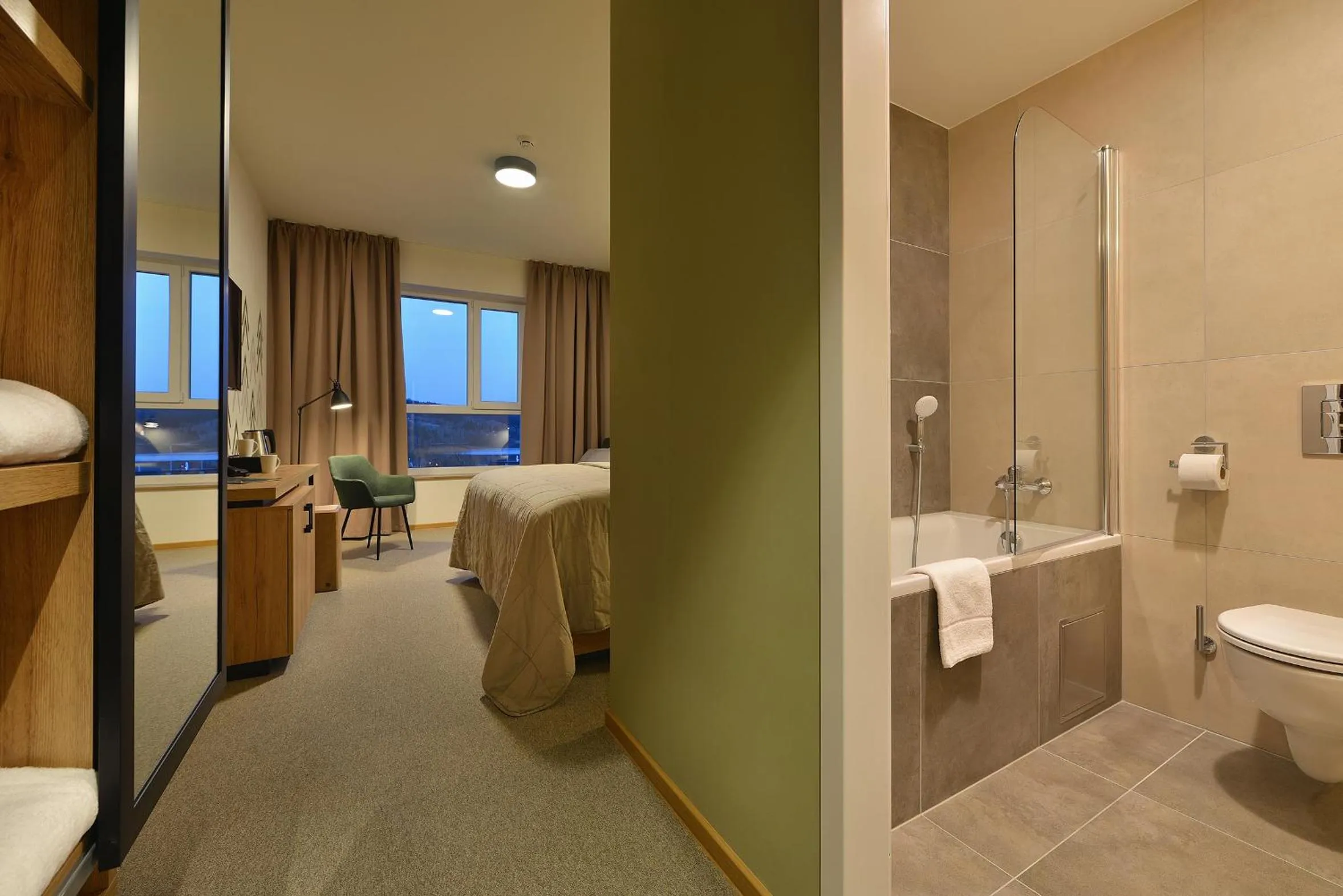 Toilet in Hotel Element