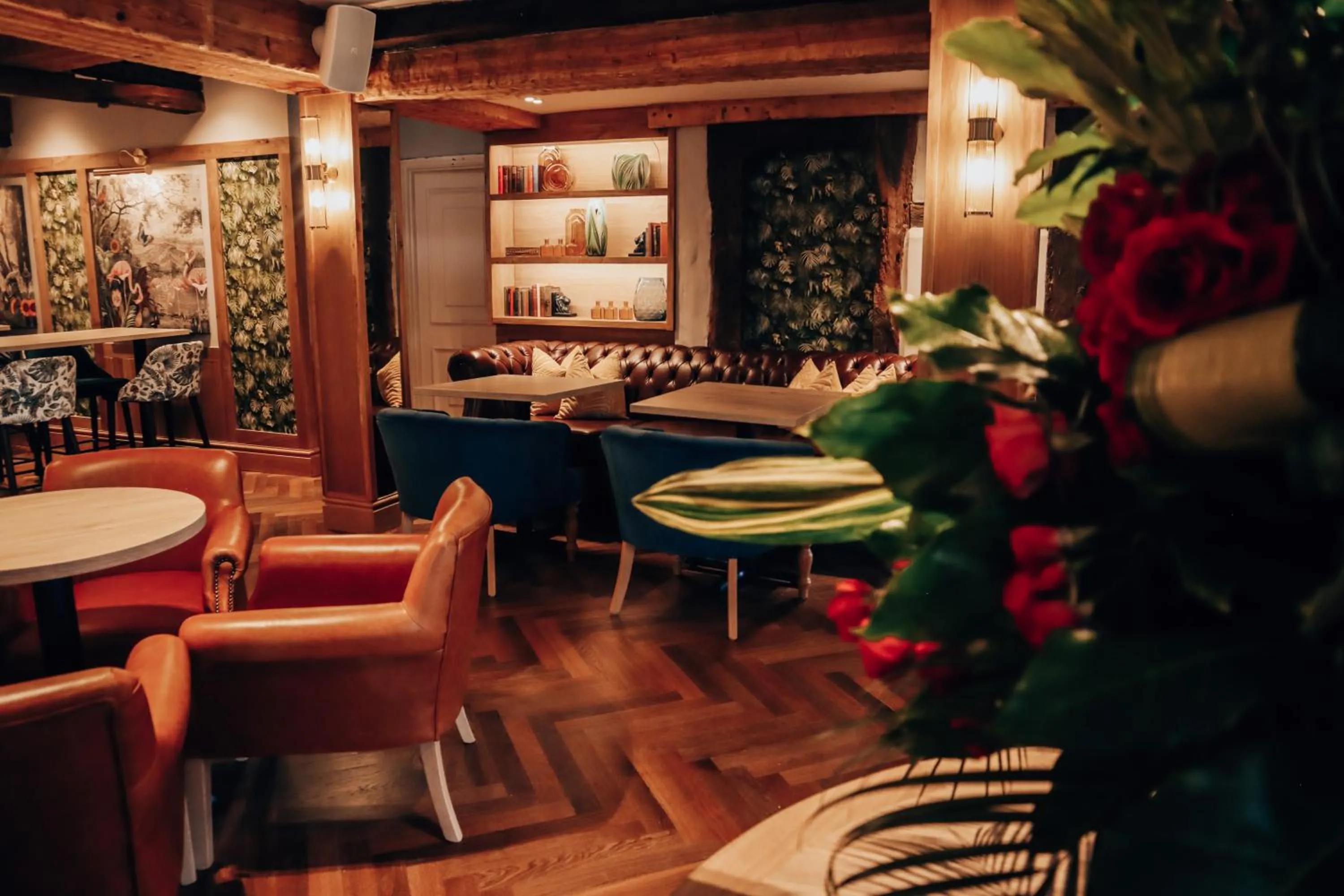 Lounge or bar in Lion & Swan Hotel