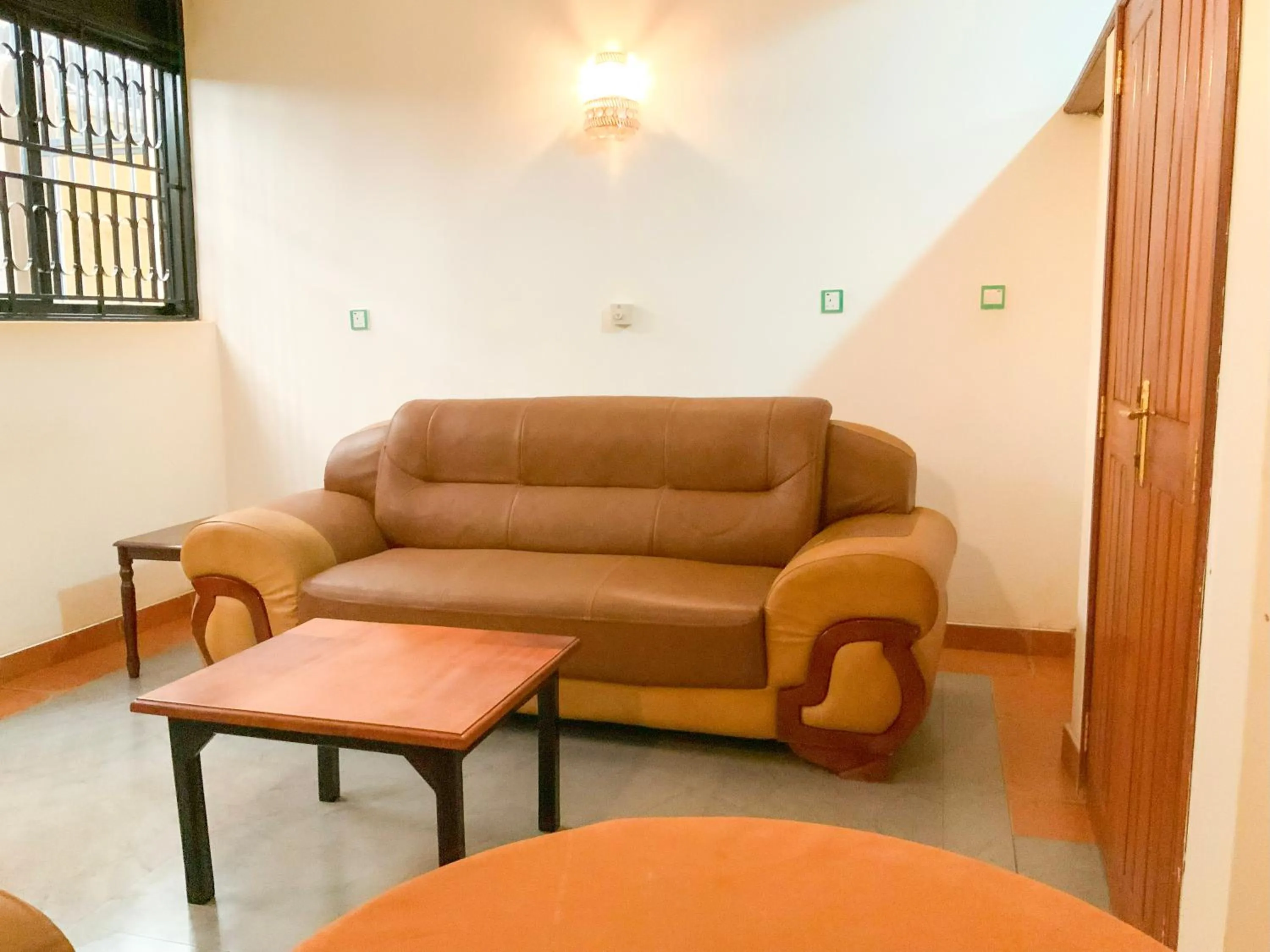 Seating area in Hendo Hotel