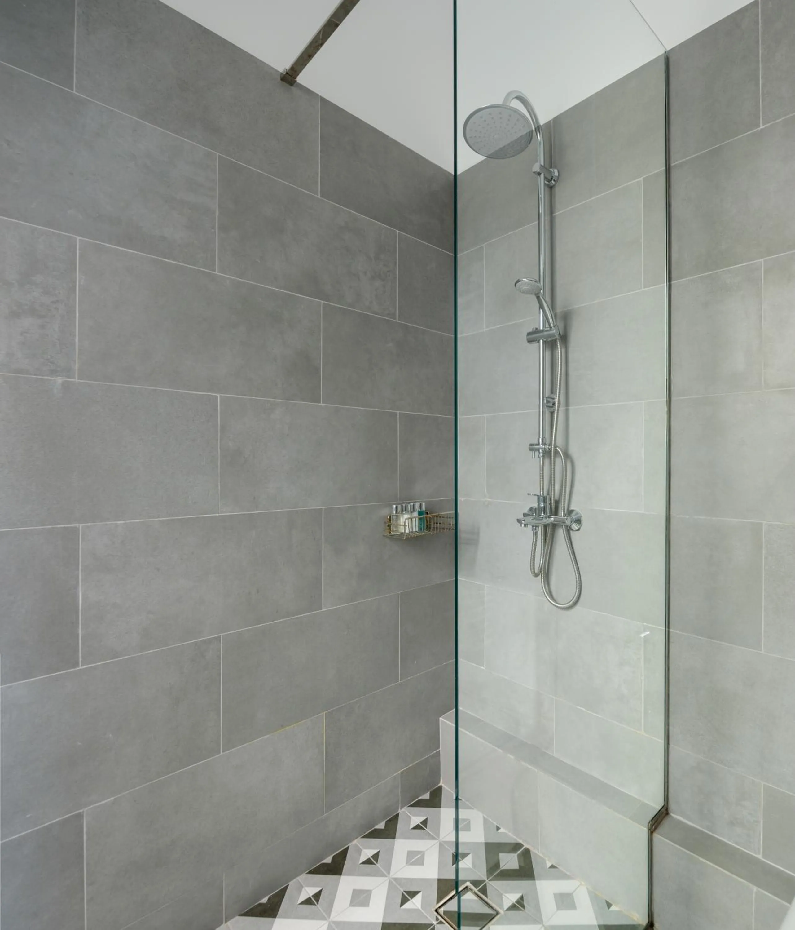 Bathroom in THIRAMENOUS RESIDENCE