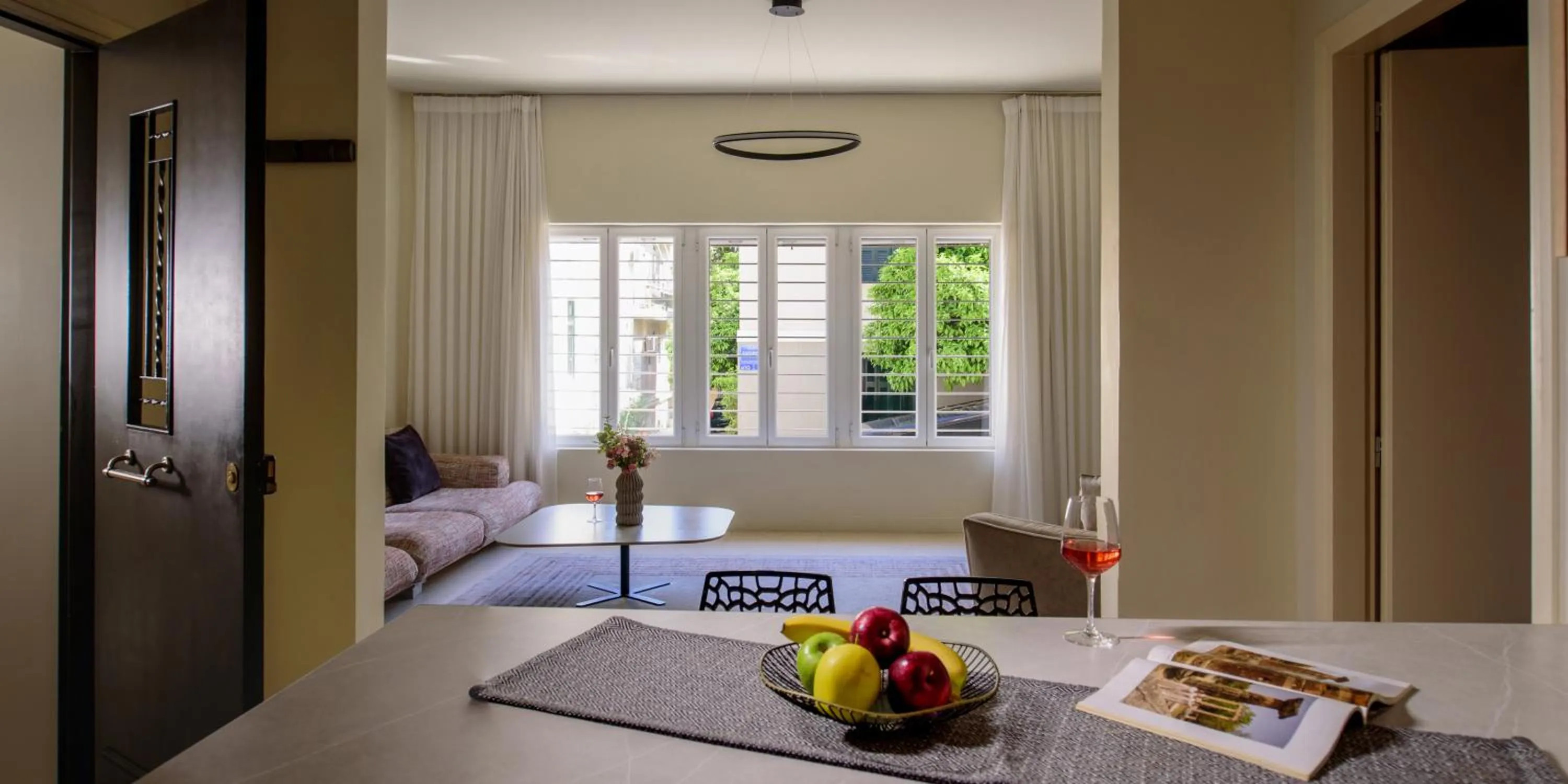 Living room, Bed in THIRAMENOUS RESIDENCE