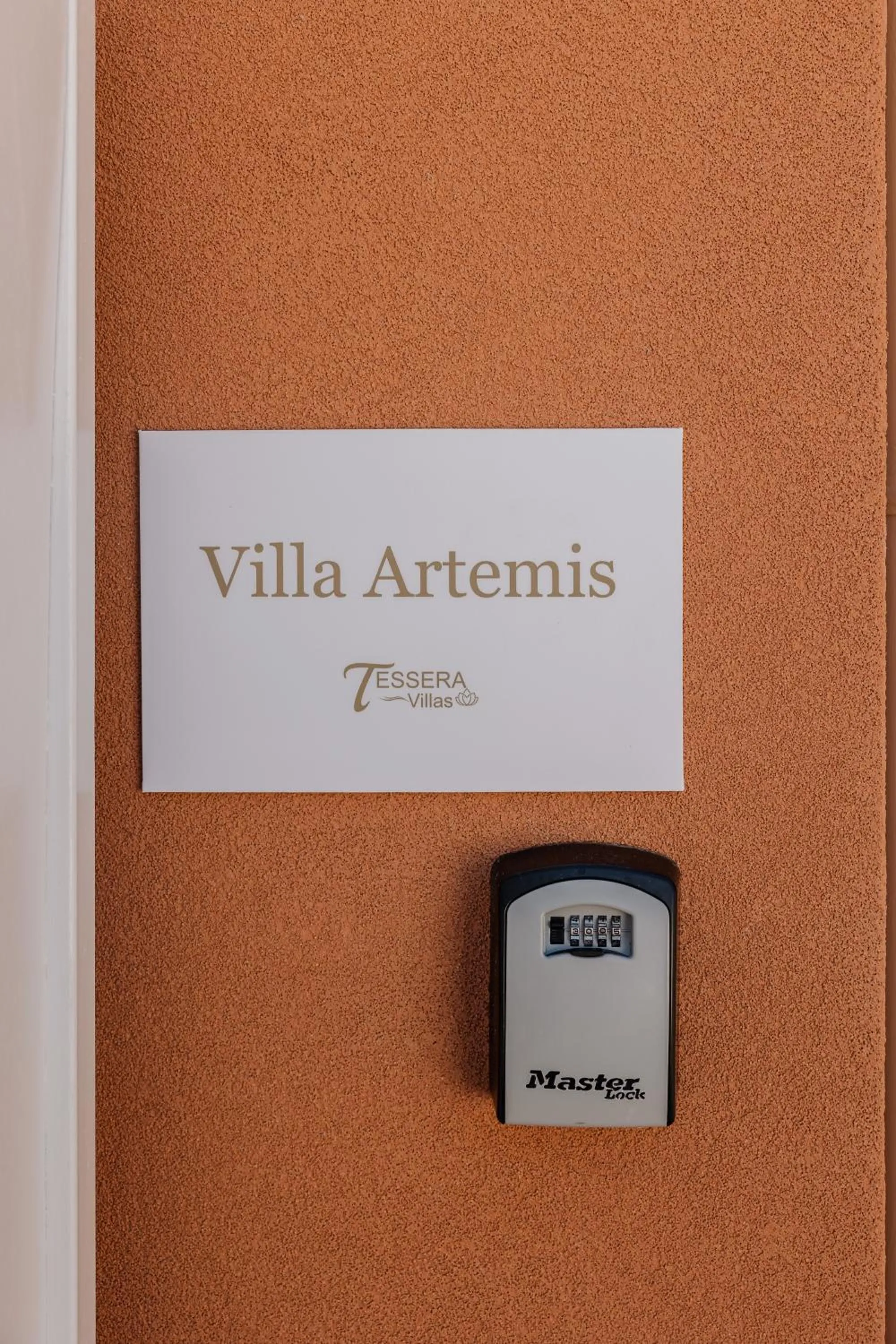 Tessera Villas & Studios Collection