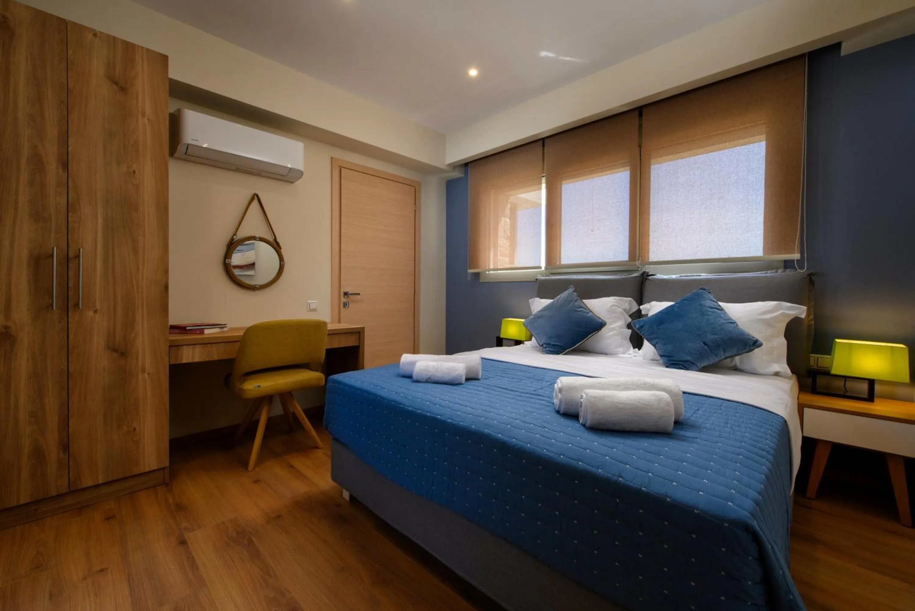 Bedroom, Bed in Tessera Villas & Studios Collection