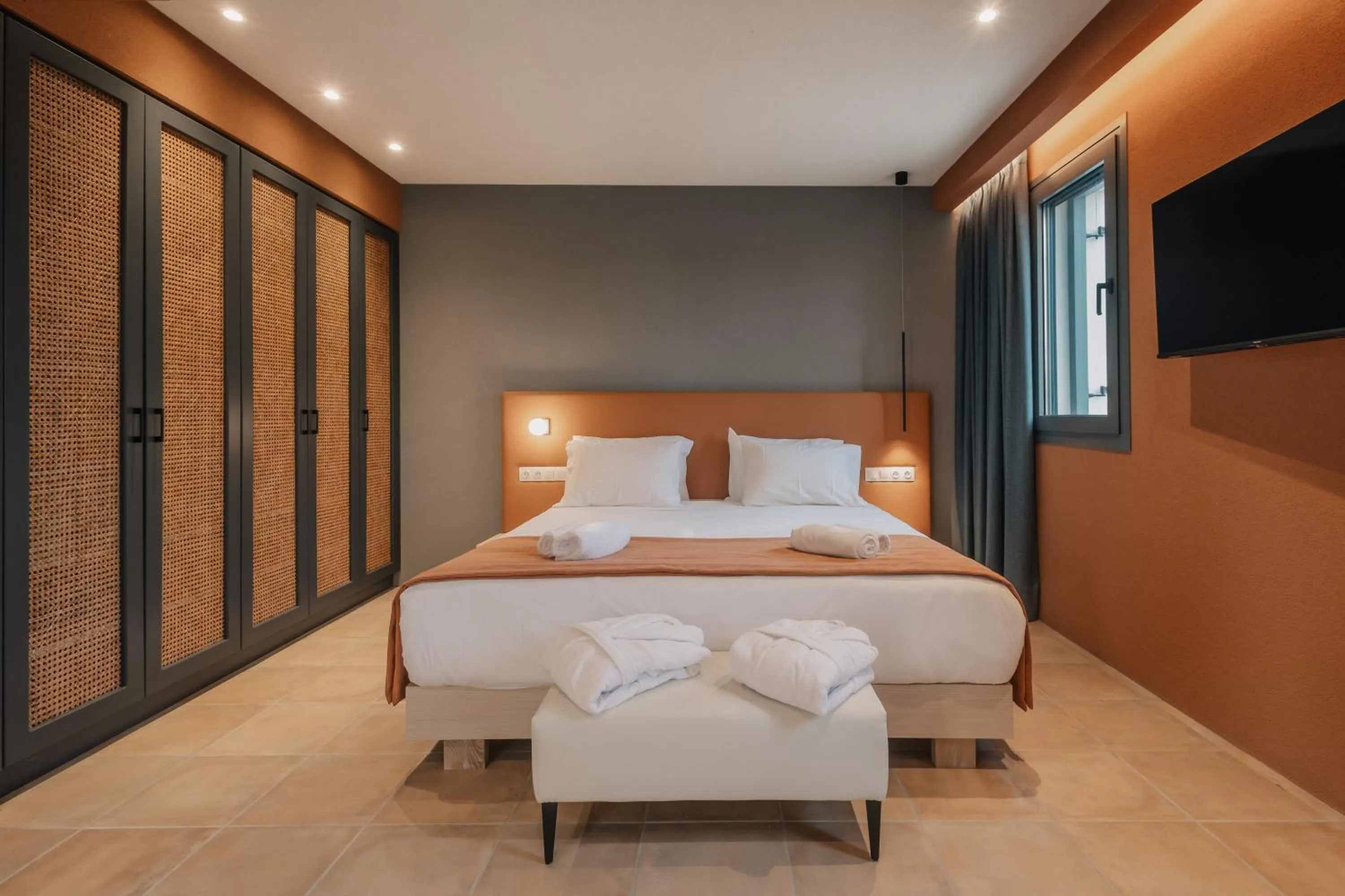 Bed in Tessera Villas & Studios Collection