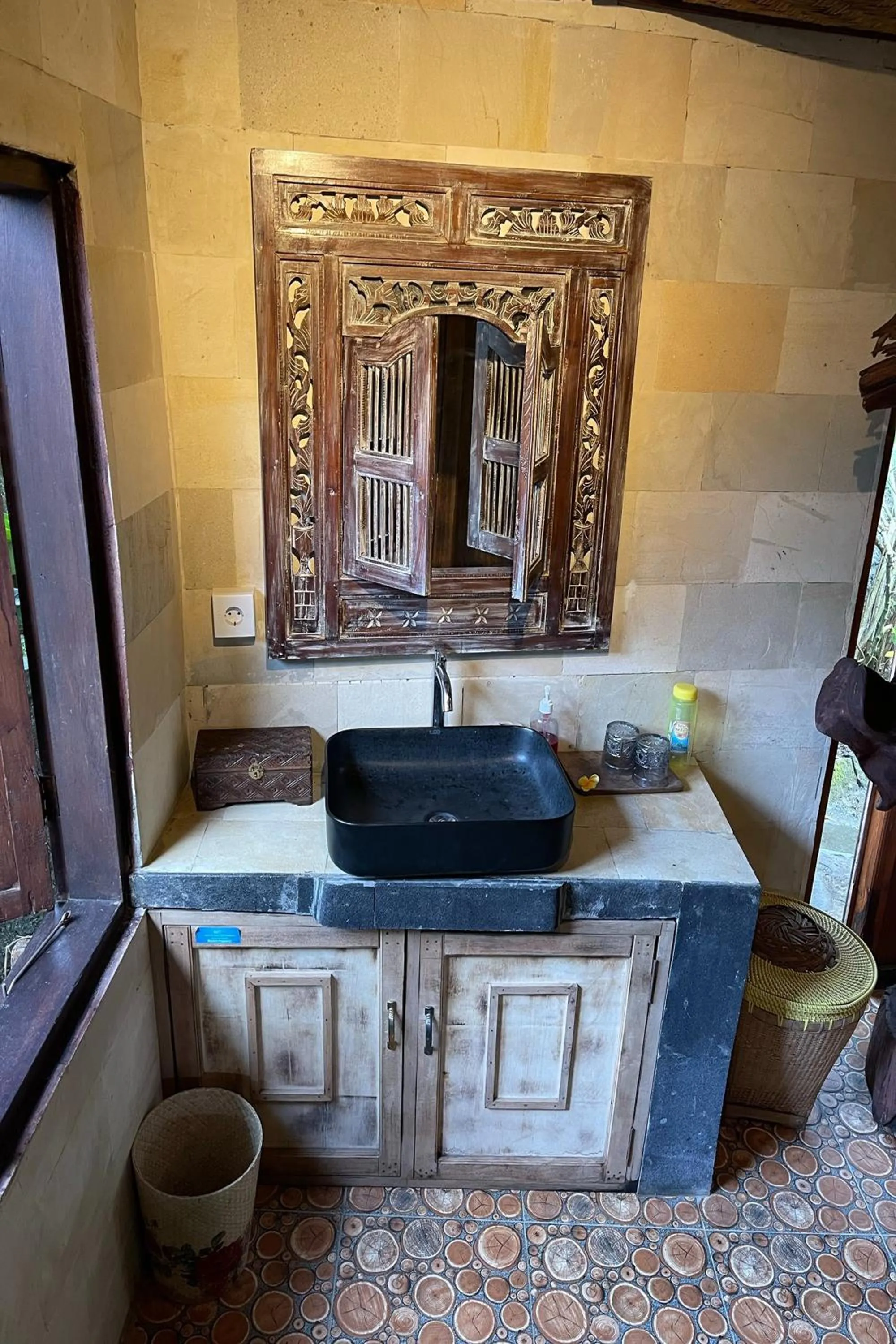 Bathroom in KTS - Kubu Tepi Sawah