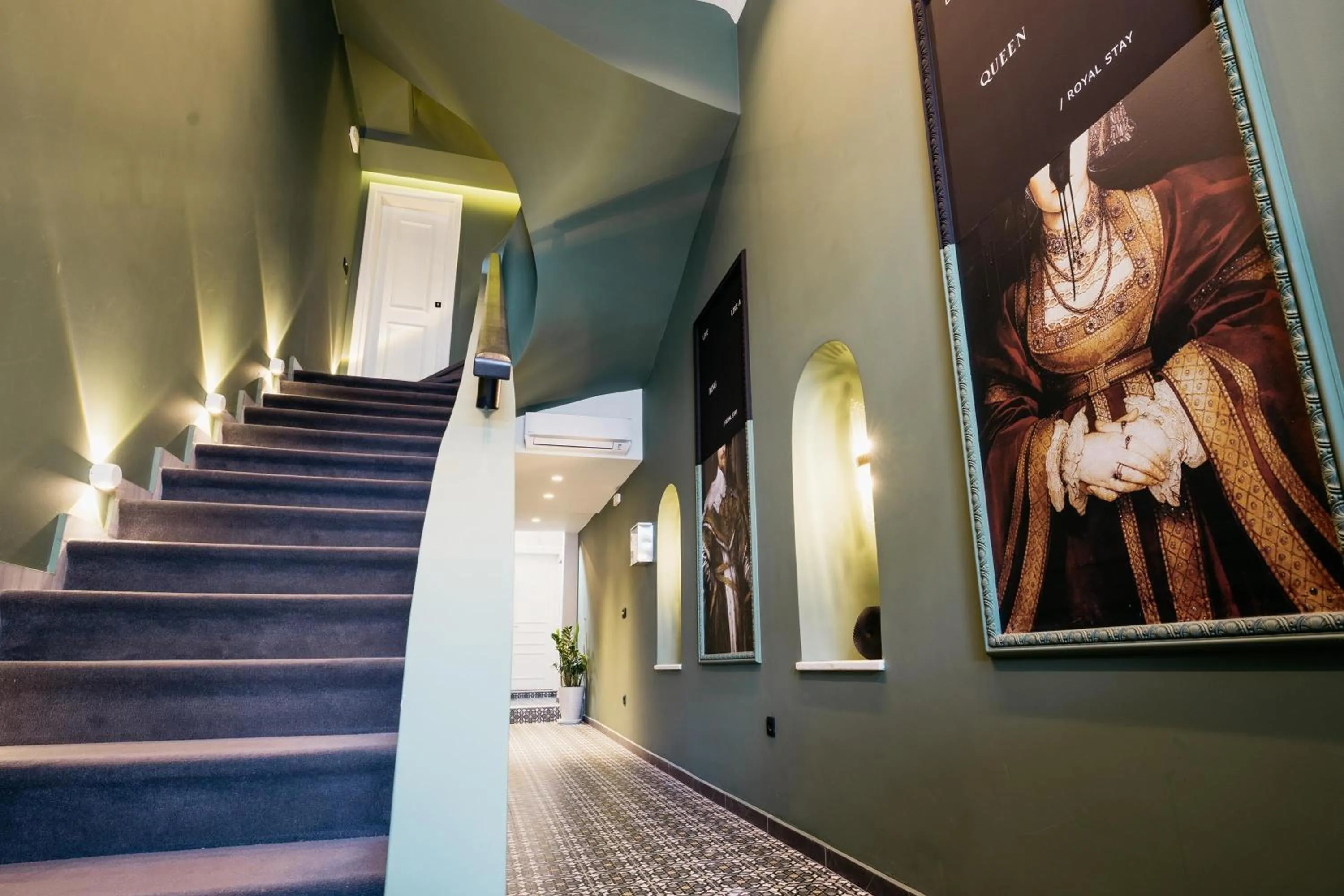 Facade/entrance in Espero Royal Stay