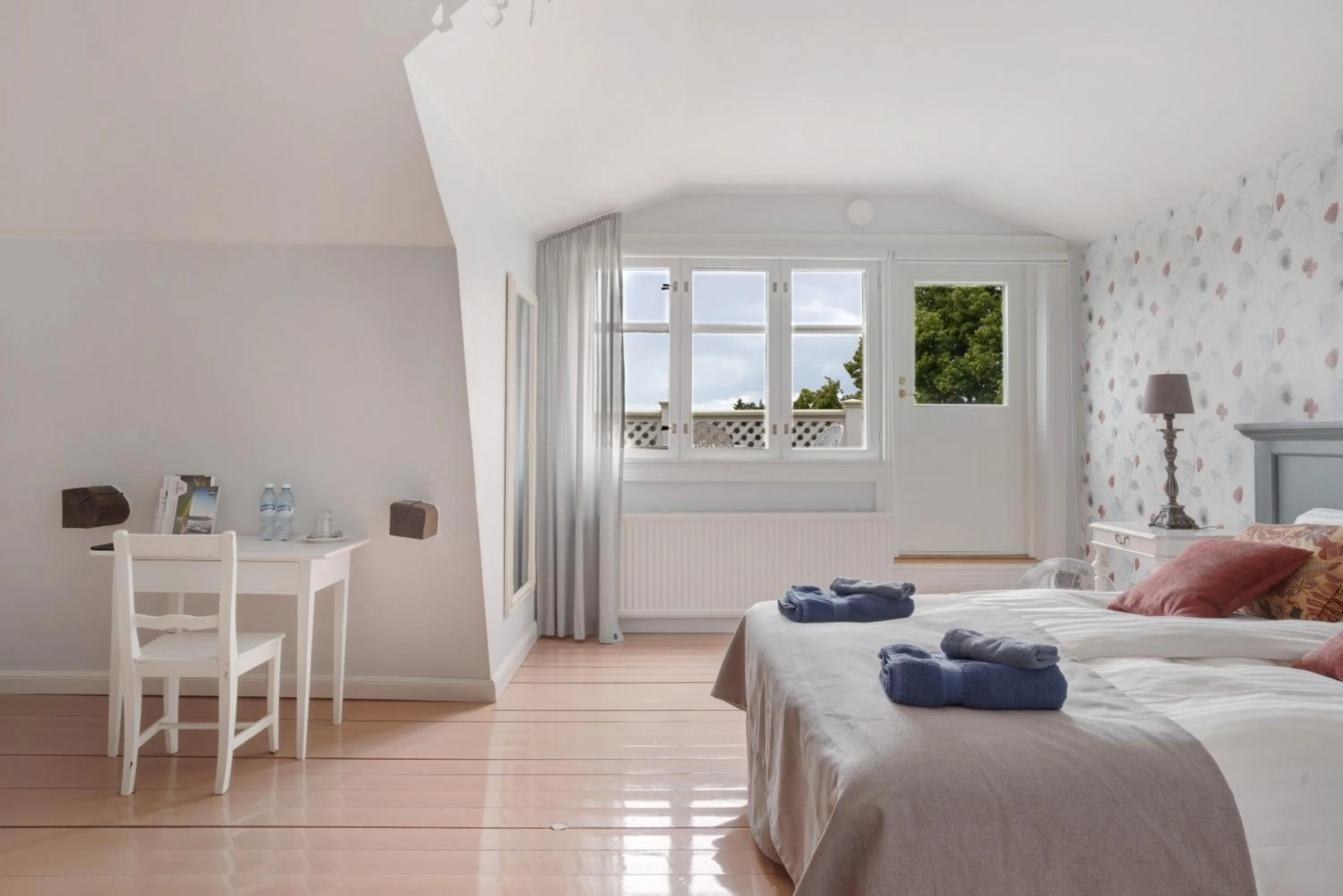 Photo of the whole room, Bed in Villa Wolax