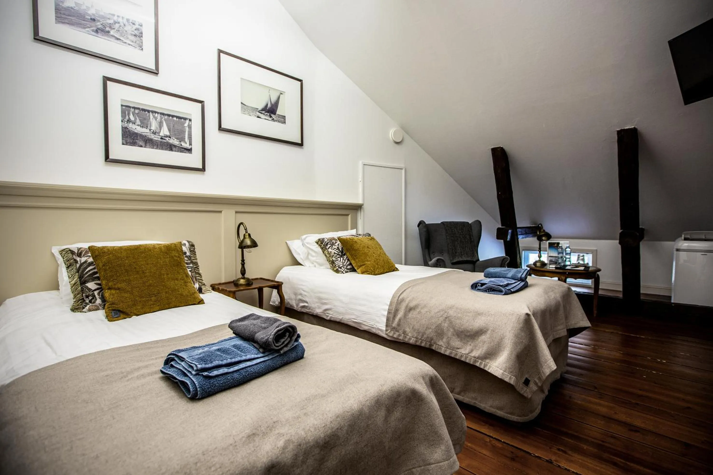 Photo of the whole room, Bed in Villa Wolax