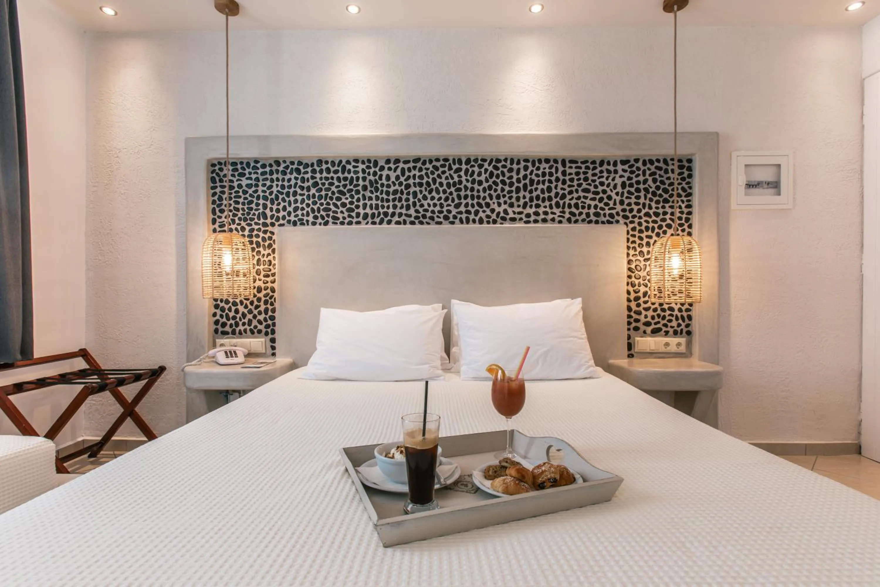 Bed in Mikri Vigla Hotel Beach Resort